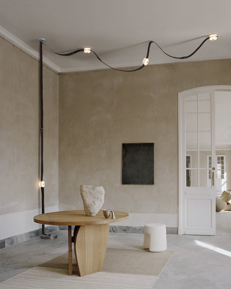 Hubbardton Forge SNAPS Mini Alabaster Floor-to-Ceiling Lighting | Black Leather Textured