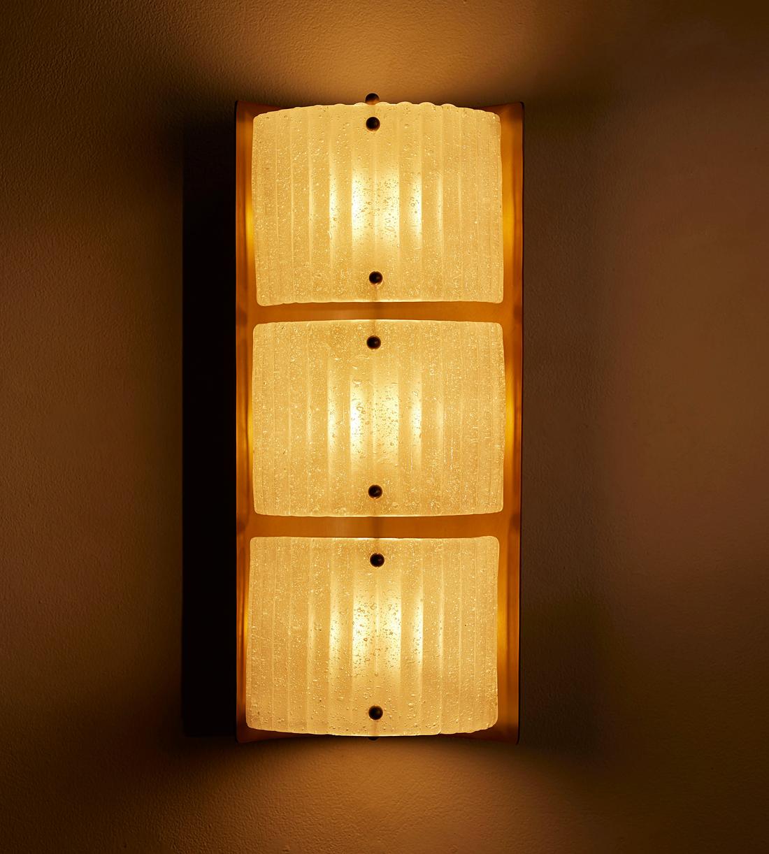 Bronte Glass Wall Light 18"H