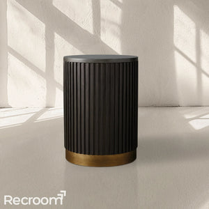 Finn Pedestal - Zonesus