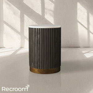 Finn Pedestal - Zonesus