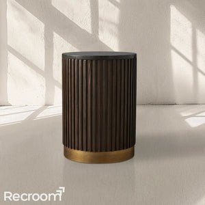 Finn Pedestal - Zonesus