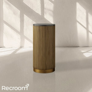 Finn Pedestal - Zonesus