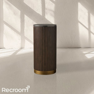 Finn Pedestal - Zonesus