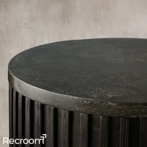 Finn Pedestal - Zonesus