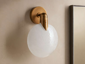 Lyla Sconce - Zonesus