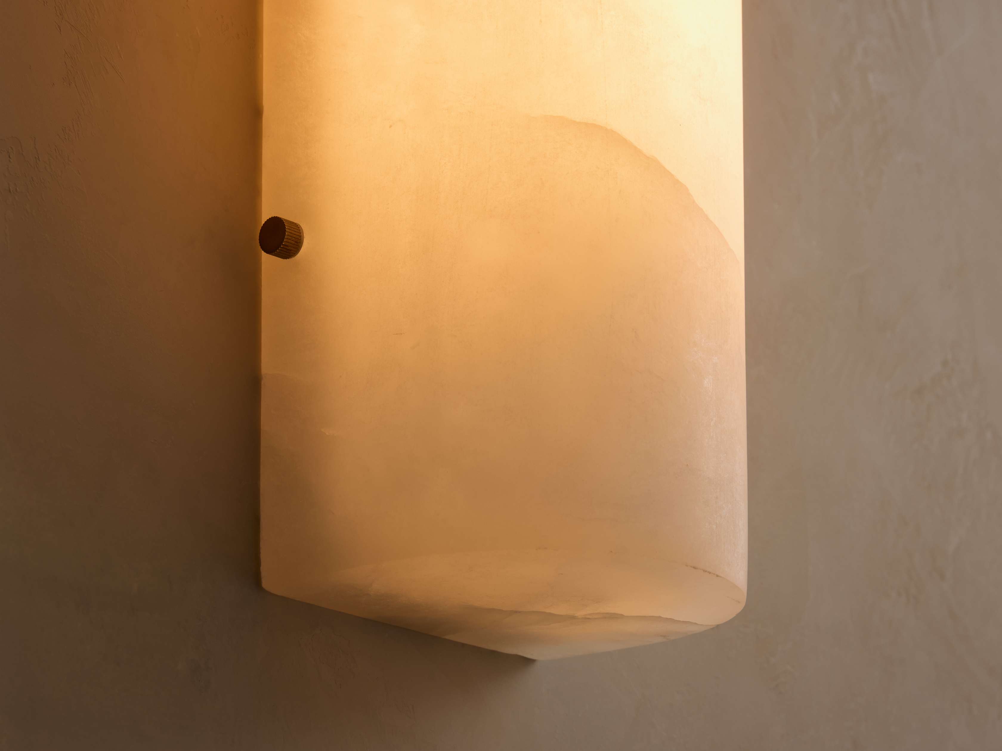 Chayla Alabaster Stone Sconce 12'' 18''H - Zonesus