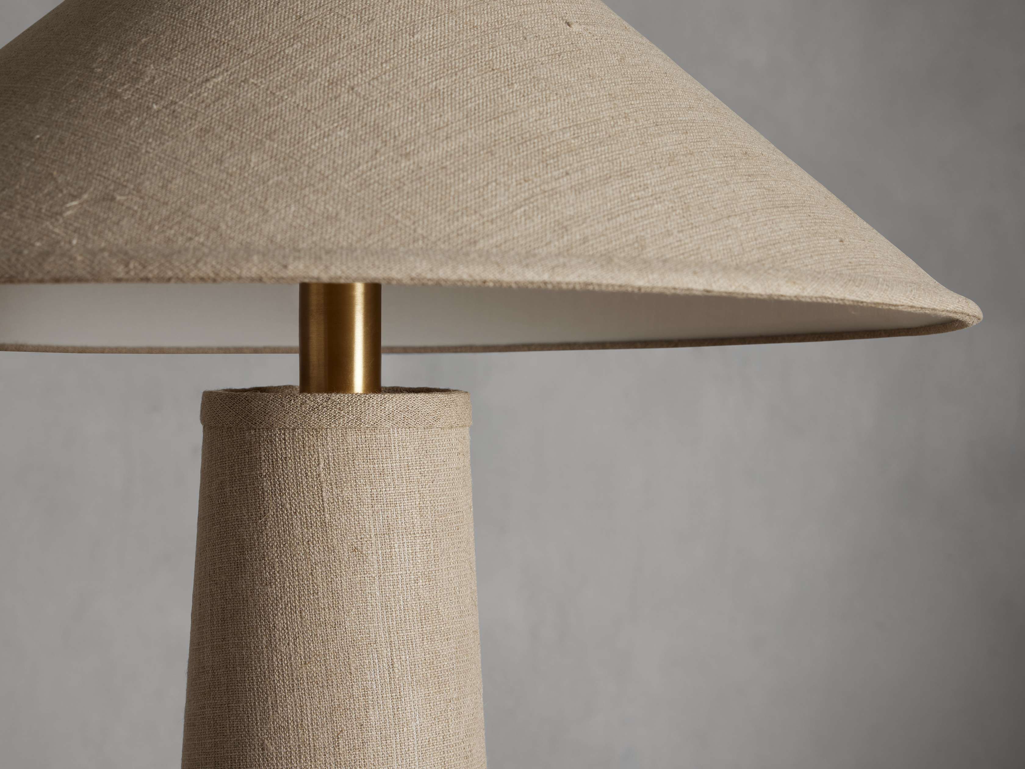 Ombra Floor Lamp - Zonesus