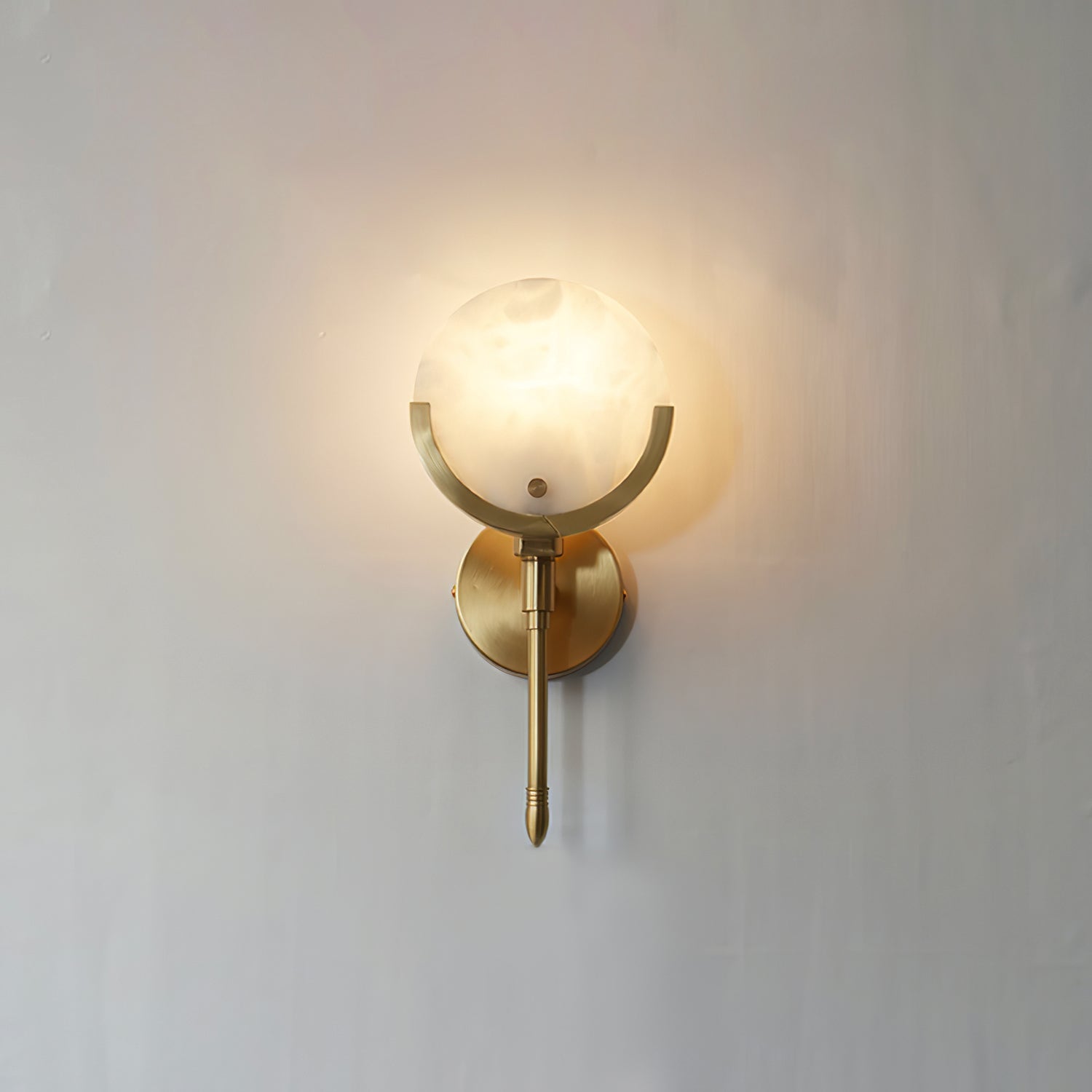 Ava Brass Alabaster Sconce - Zonesus