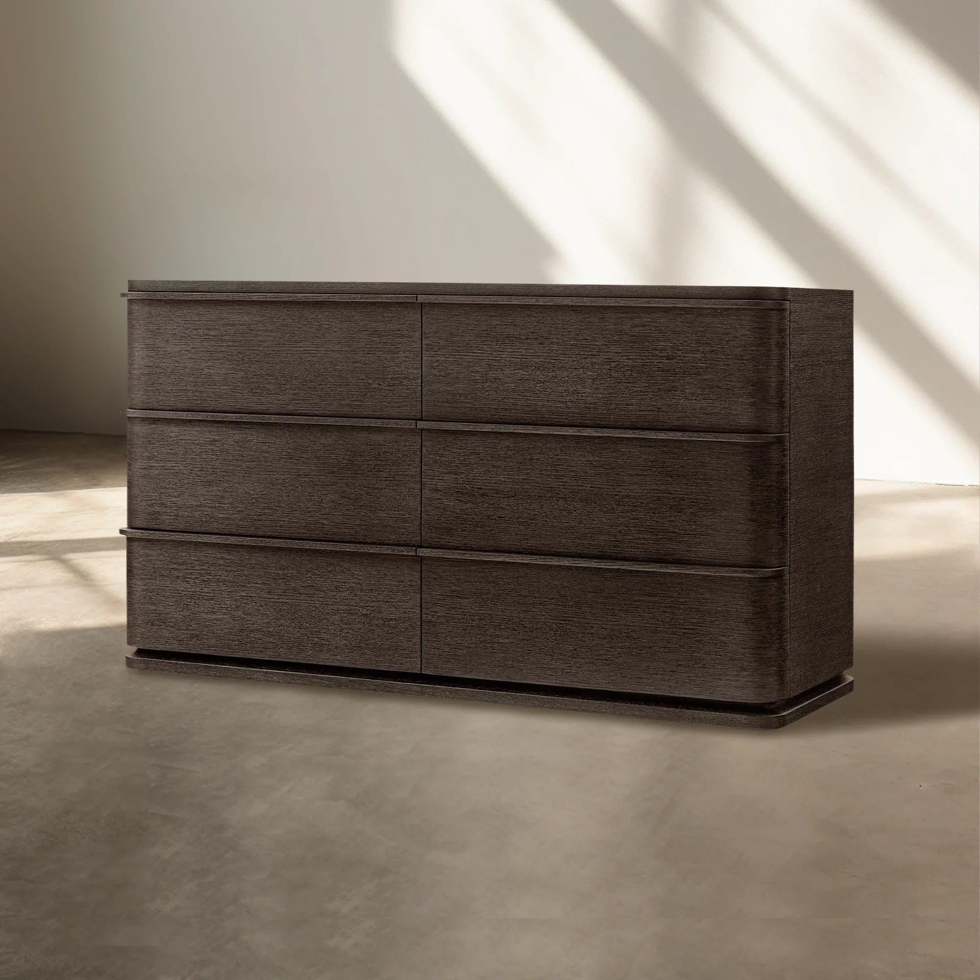 Linet Wide Dresser - Zonesus