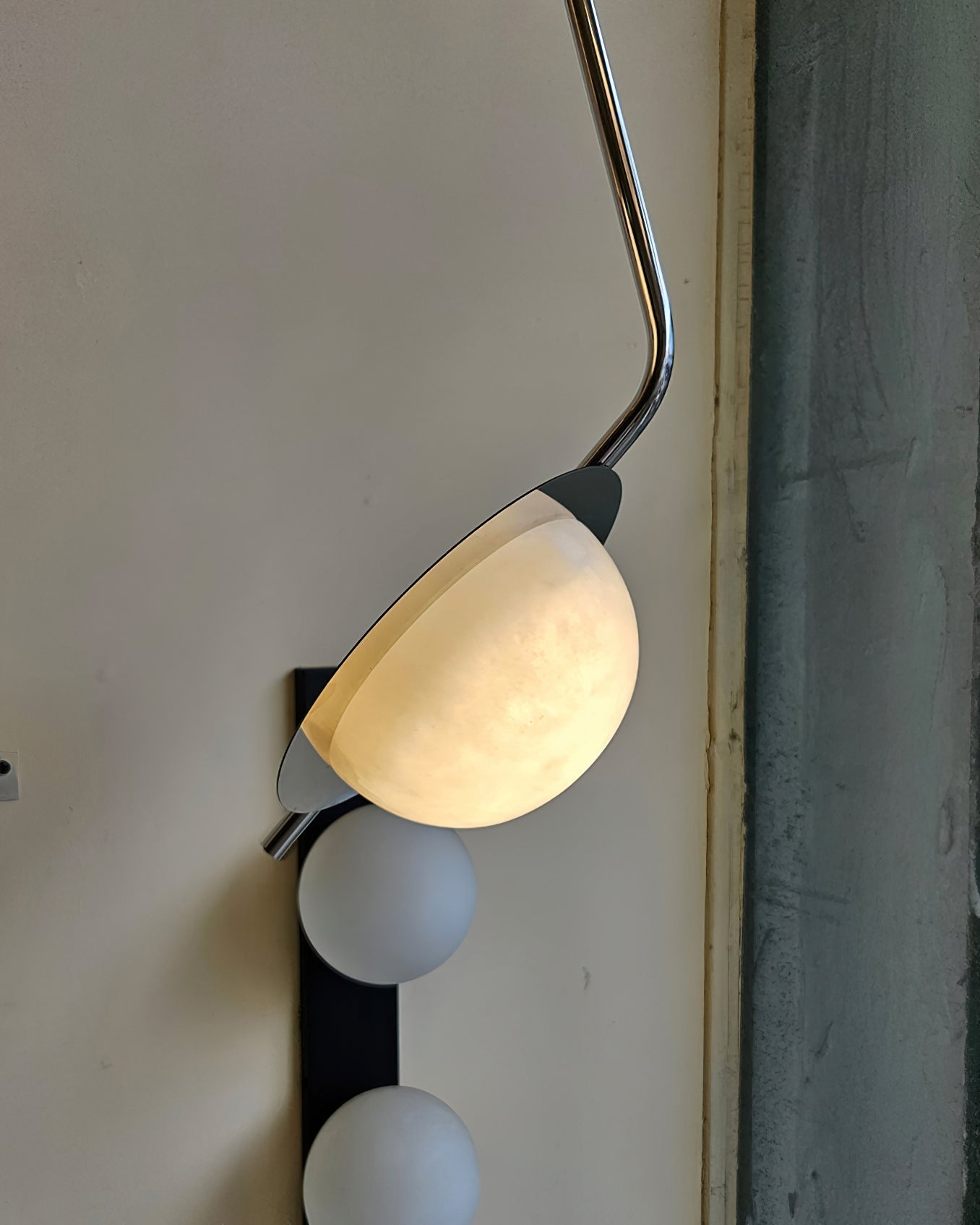 Chic Luminance Alabaster Pendant Light - Zonesus