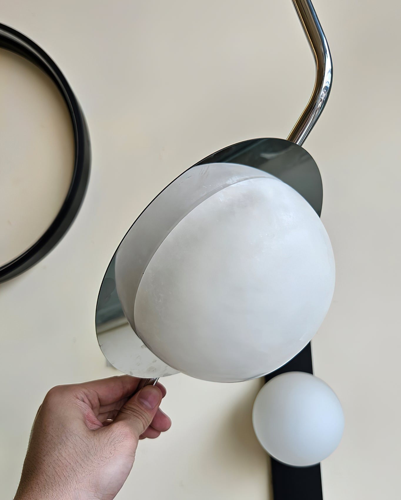 Chic Luminance Alabaster Pendant Light - Zonesus