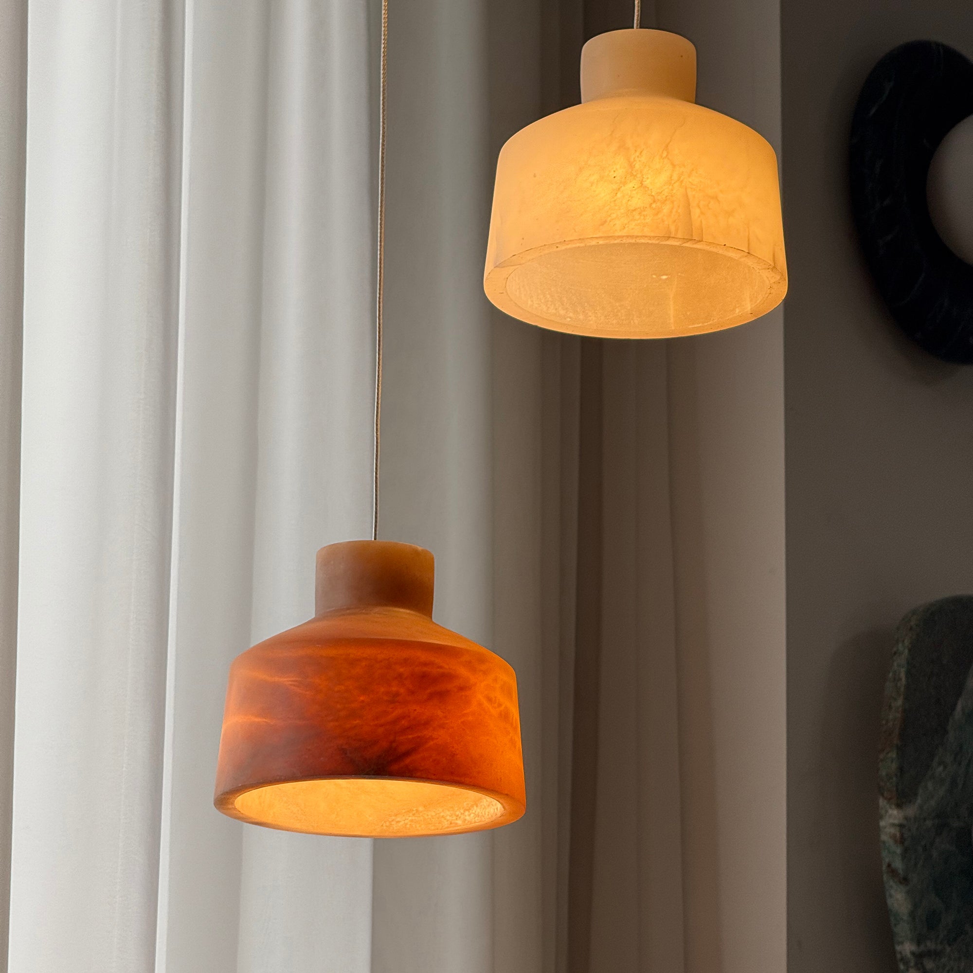 Etruscan Alabaster Pendant Lamp - Zonesus