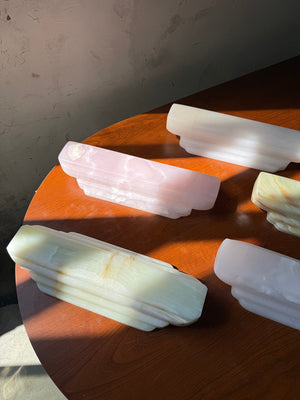 Jewel Onyx Alabaster Wall Lamp - Zonesus