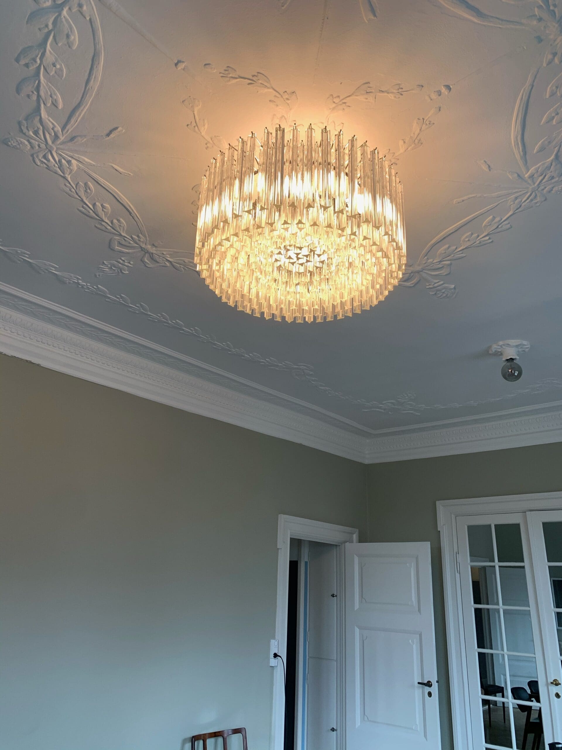 Murano Chandelier – Triedri Round – 265 prisms – Pink - Zonesus