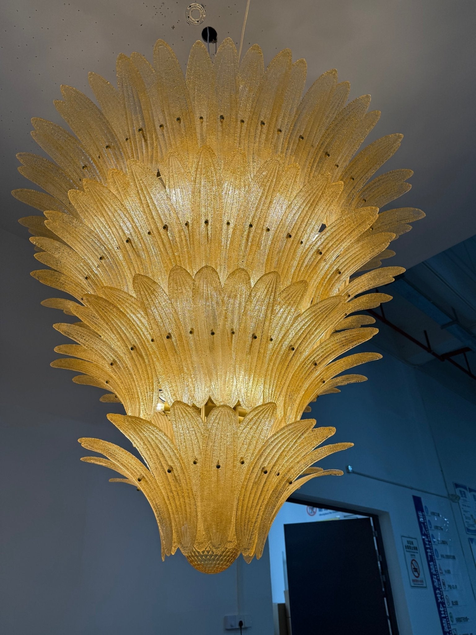 Murano Palmette Chandelier - Zonesus