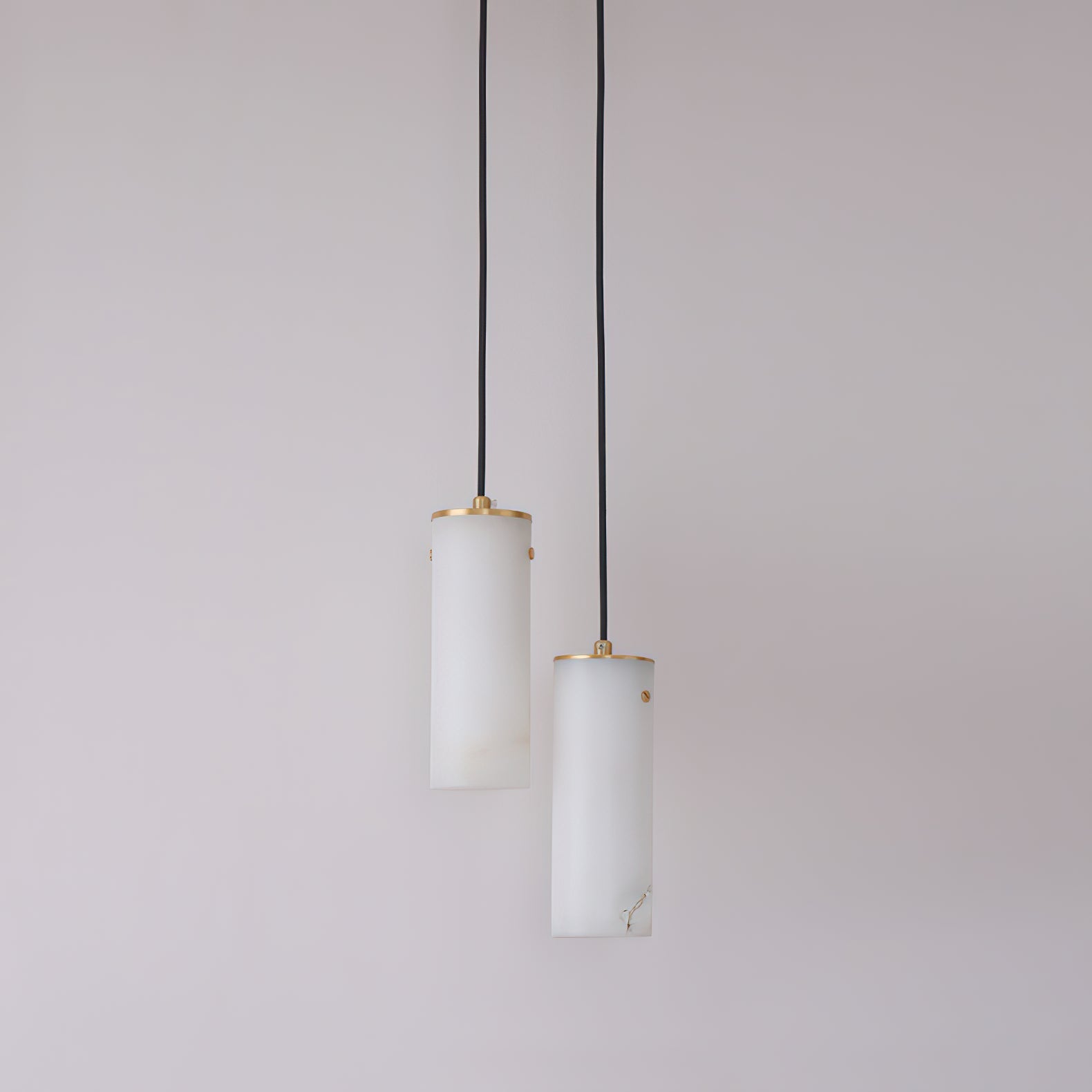 Nula Vertical Alabaster Pendant Light - Zonesus