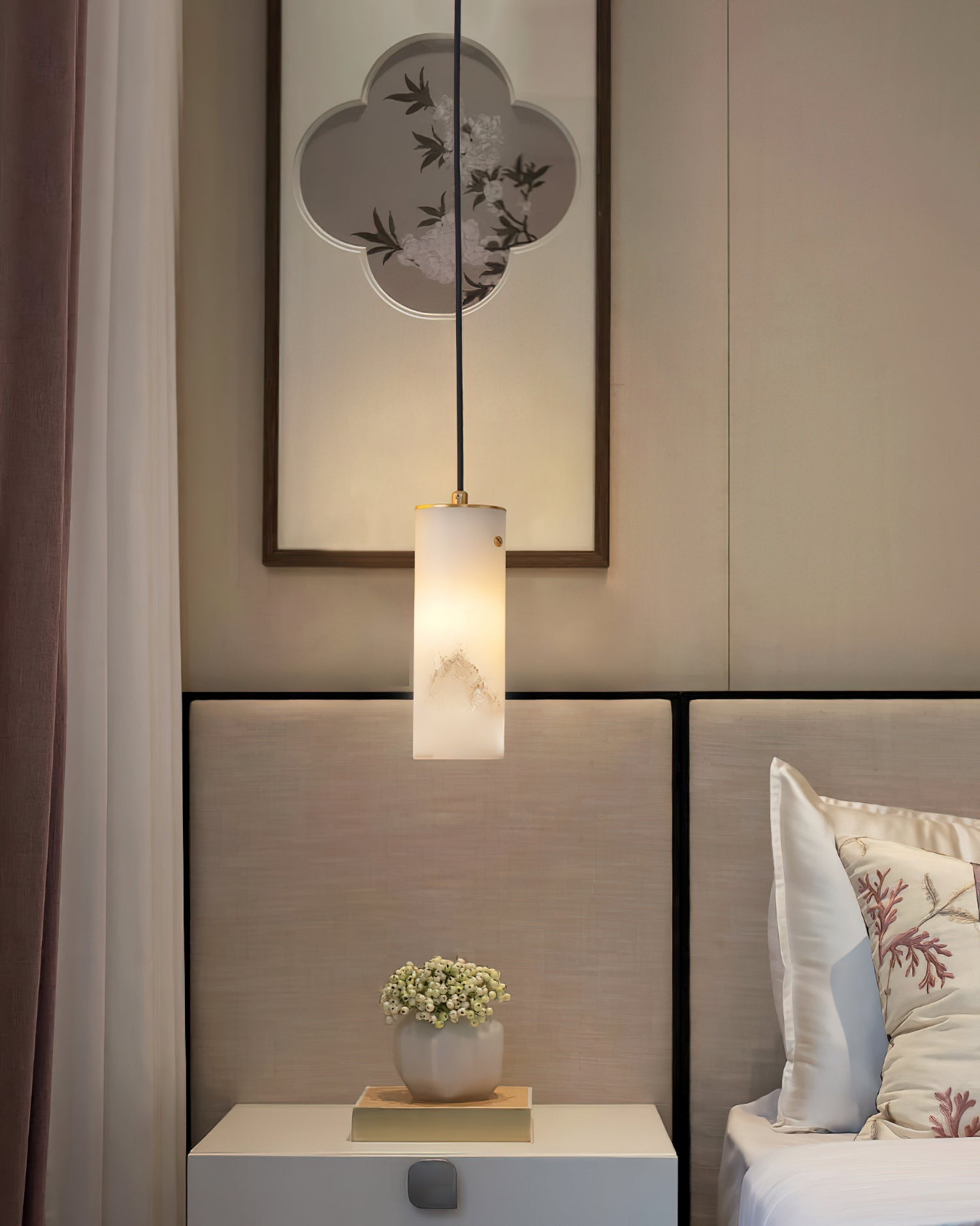 Nula Vertical Alabaster Pendant Light - Zonesus