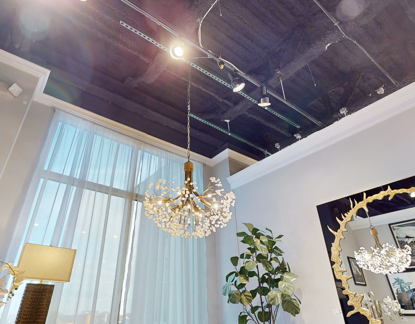 Stone Quartz Nine-Light Chandelier, Gold Leaf Finish with Natural Crystals, G9 Bulbs - Zonesus