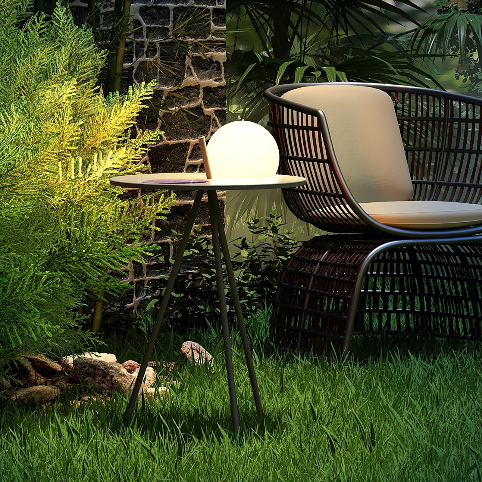 TriBeam Outdoor Floor Lamp