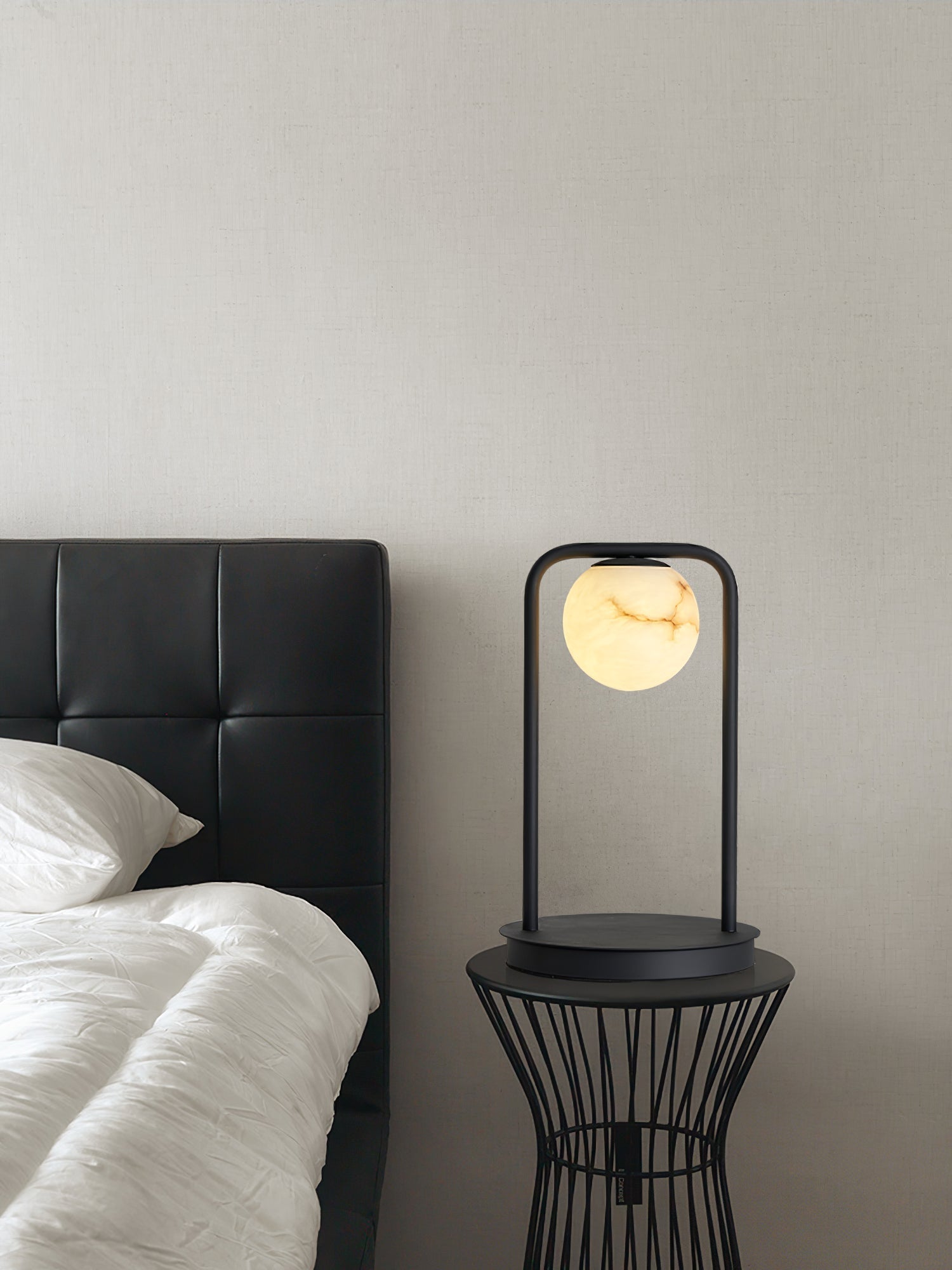 Tribeca Alabaster Table Lamp - Zonesus