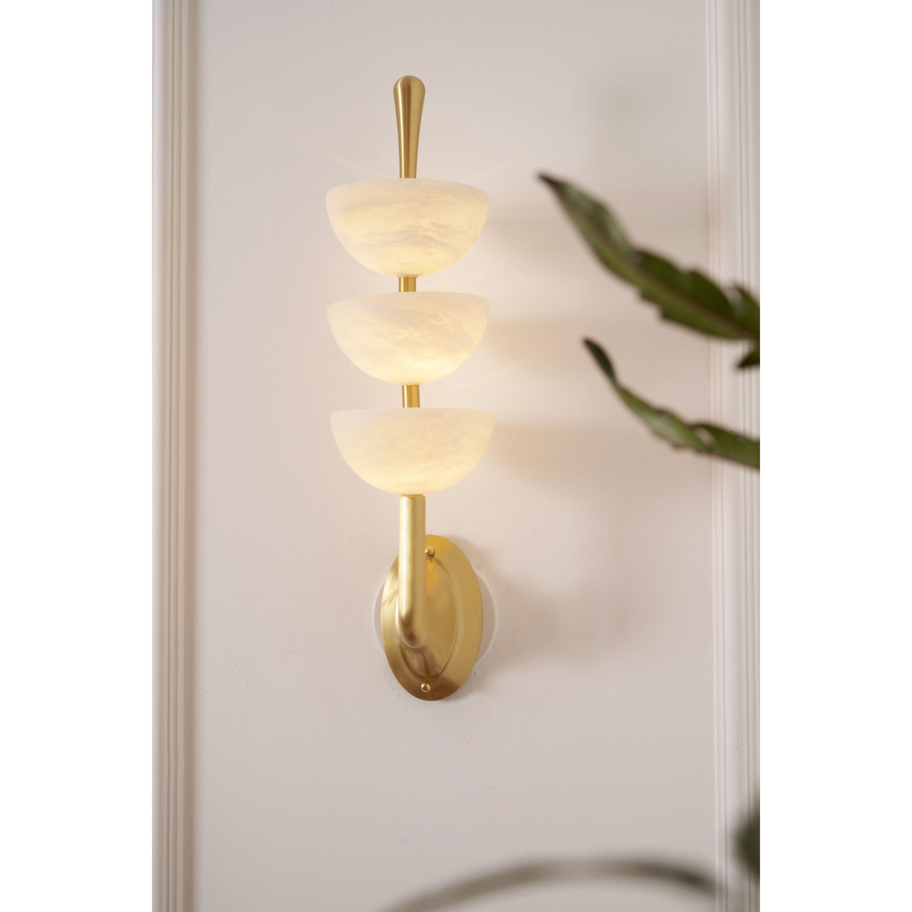Triple Alabaster Wall Lamp - Zonesus