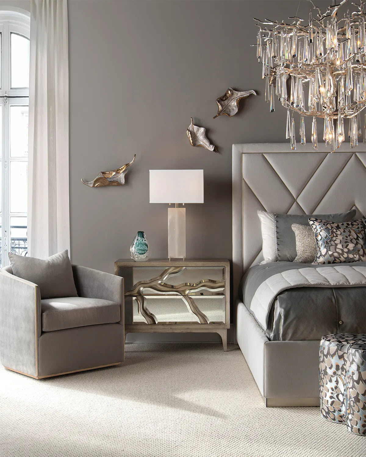 Lucent Twelve-Light Crystal Drop Chandelier - Zonesus