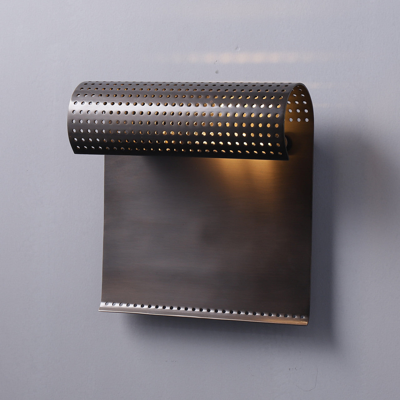 Scroll-I Wall Sconce Brass - Zonesus