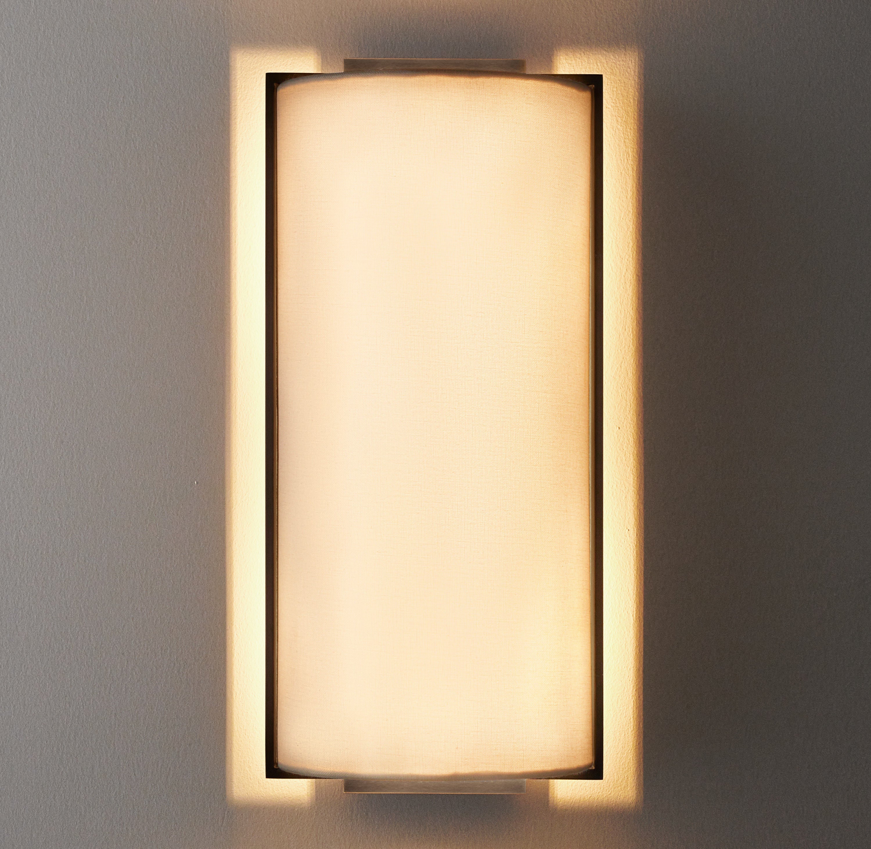 Yorke Linen Shaded Sconce 15"H - Zonesus