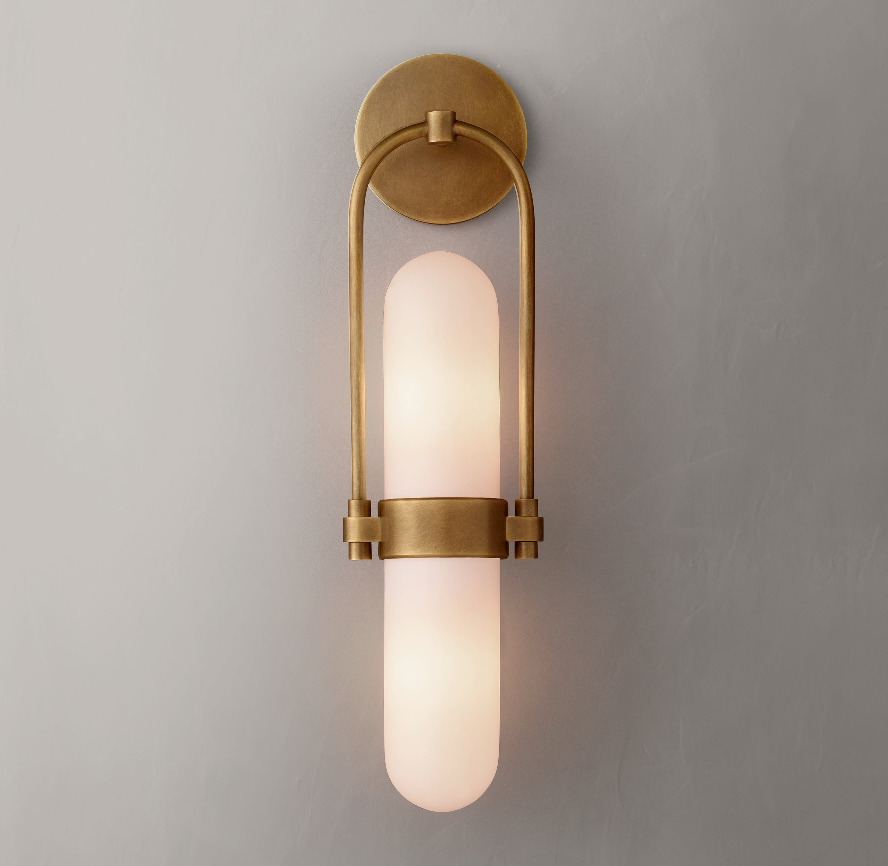 Oriel Glass Sconce 19''H - Zonesus