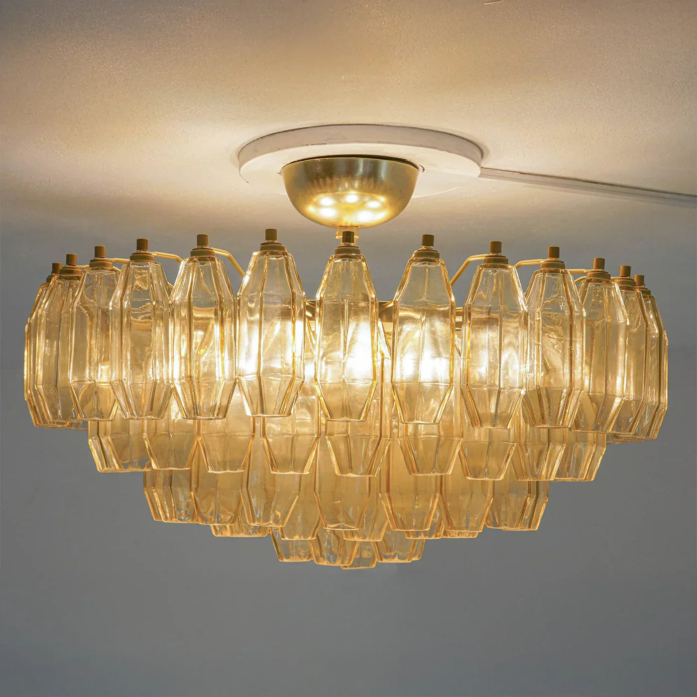 Prismatico 91 Elements Amber Compact Glass Chandelier 25" - Zonesus