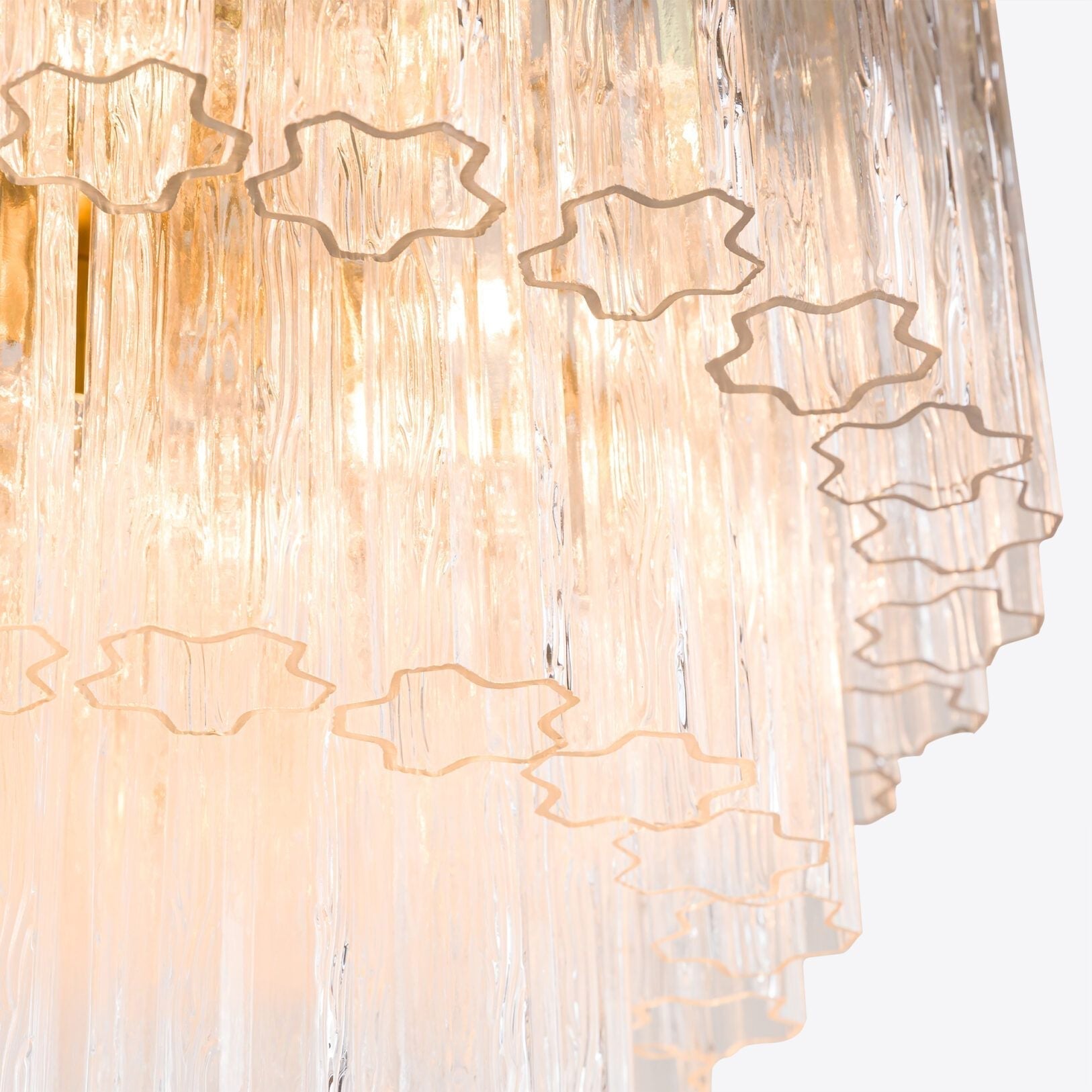Medium Treviso Chandelier 28" - Zonesus