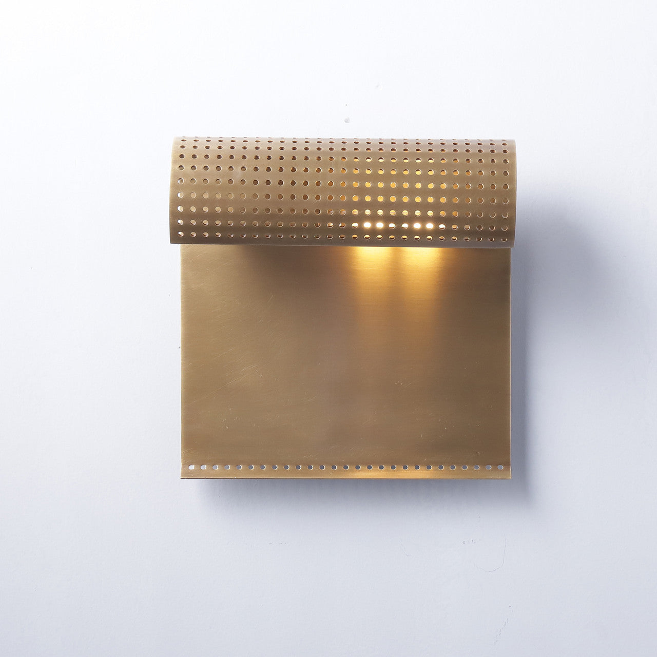 Scroll-I Wall Sconce Brass - Zonesus