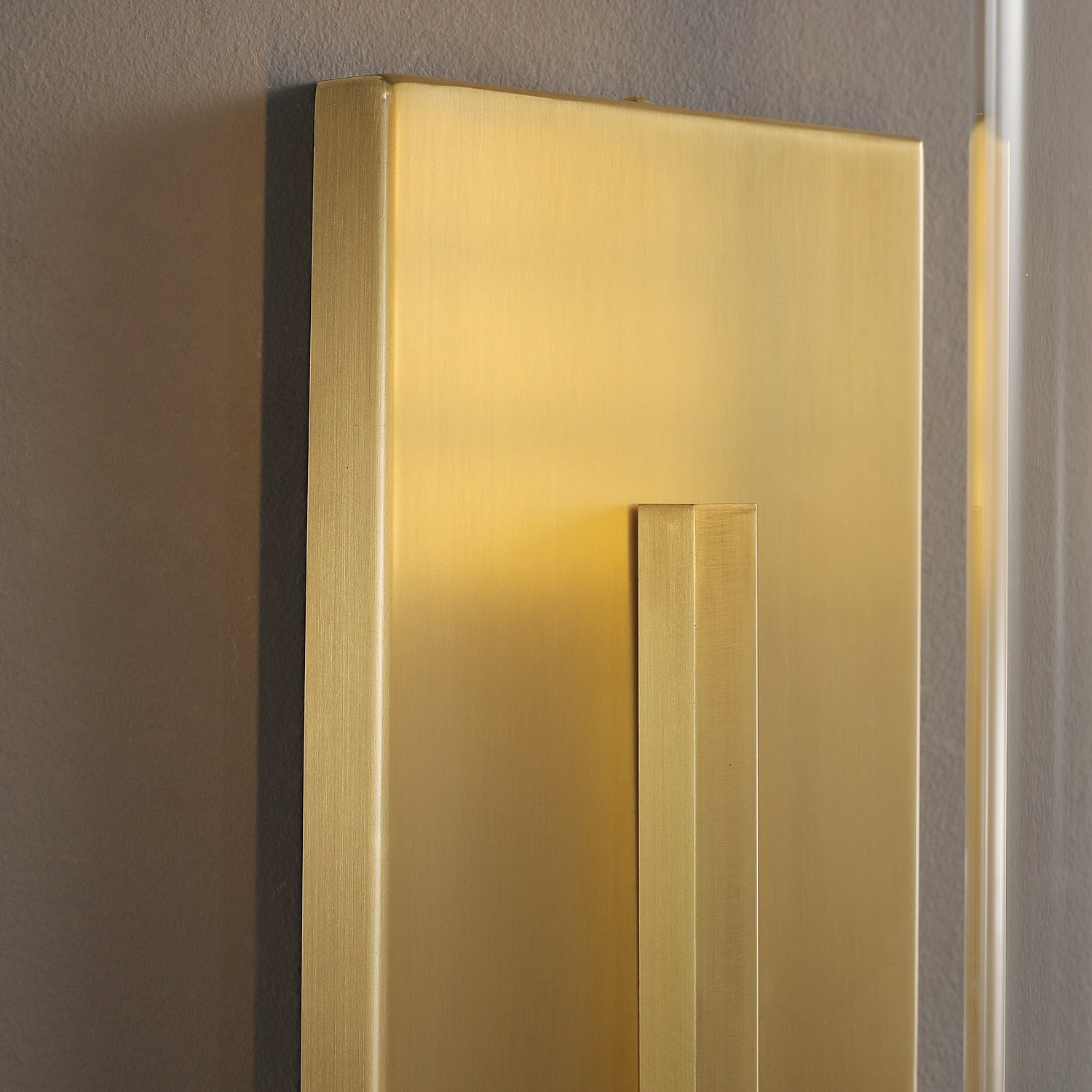 Manory Grand Outdoor Sconce 5" - Zonesus