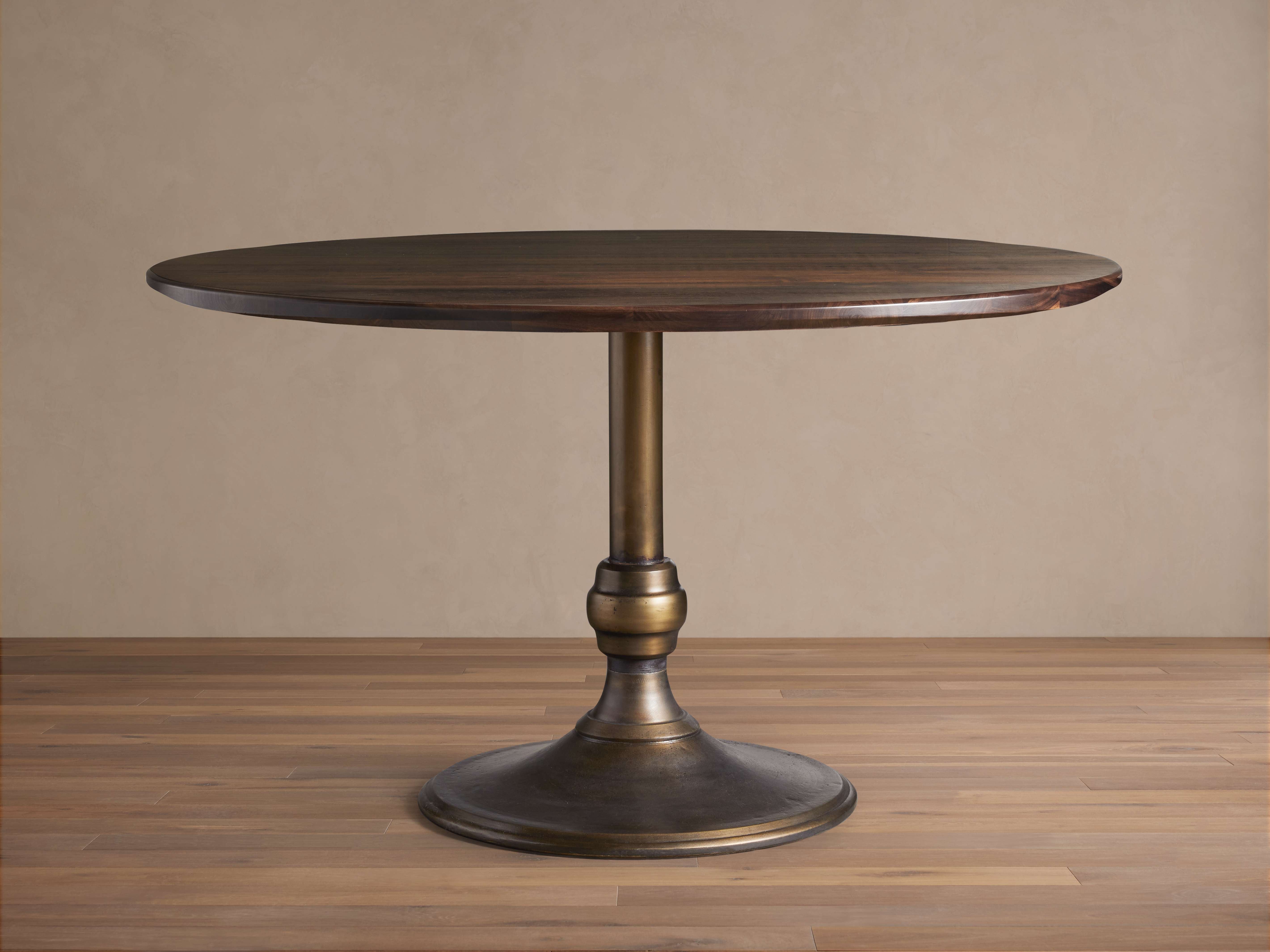 Jacob Round Dining Table with Wade Base - Zonesus