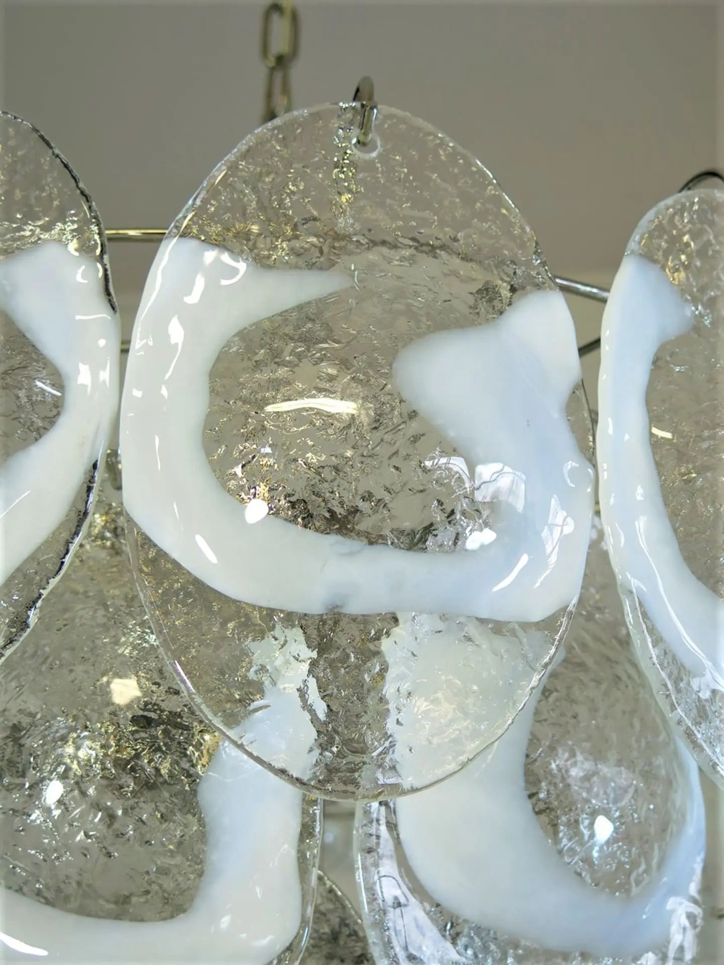 Murano Chandelier – 50 Lattimo glass – Transparent - Zonesus