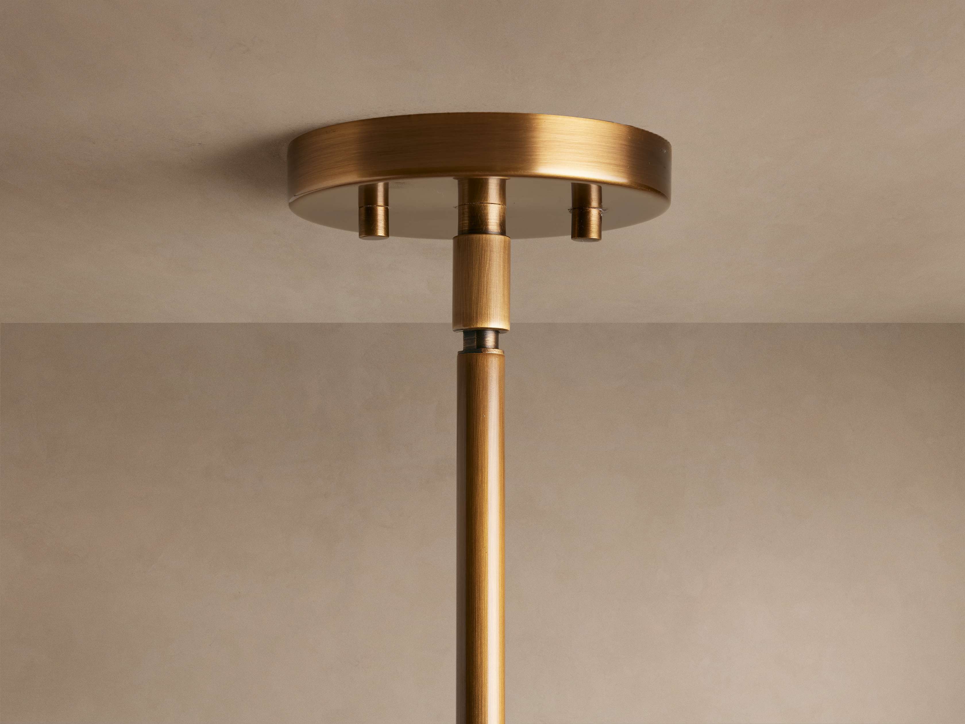 Romy Pendant - Zonesus