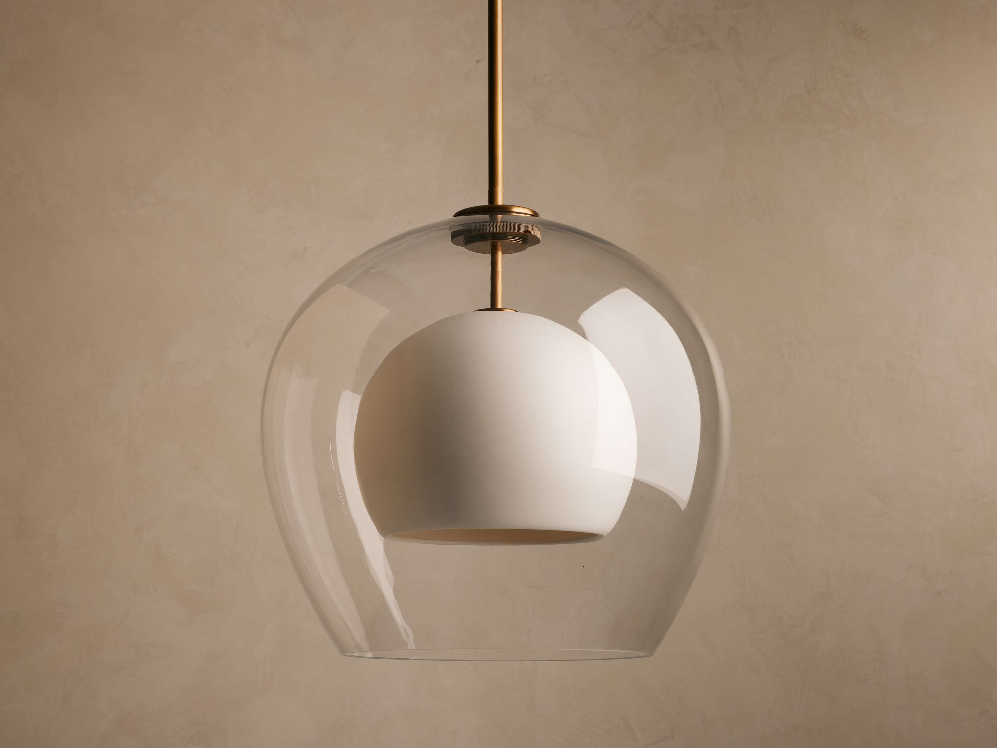 Romy Pendant - Zonesus
