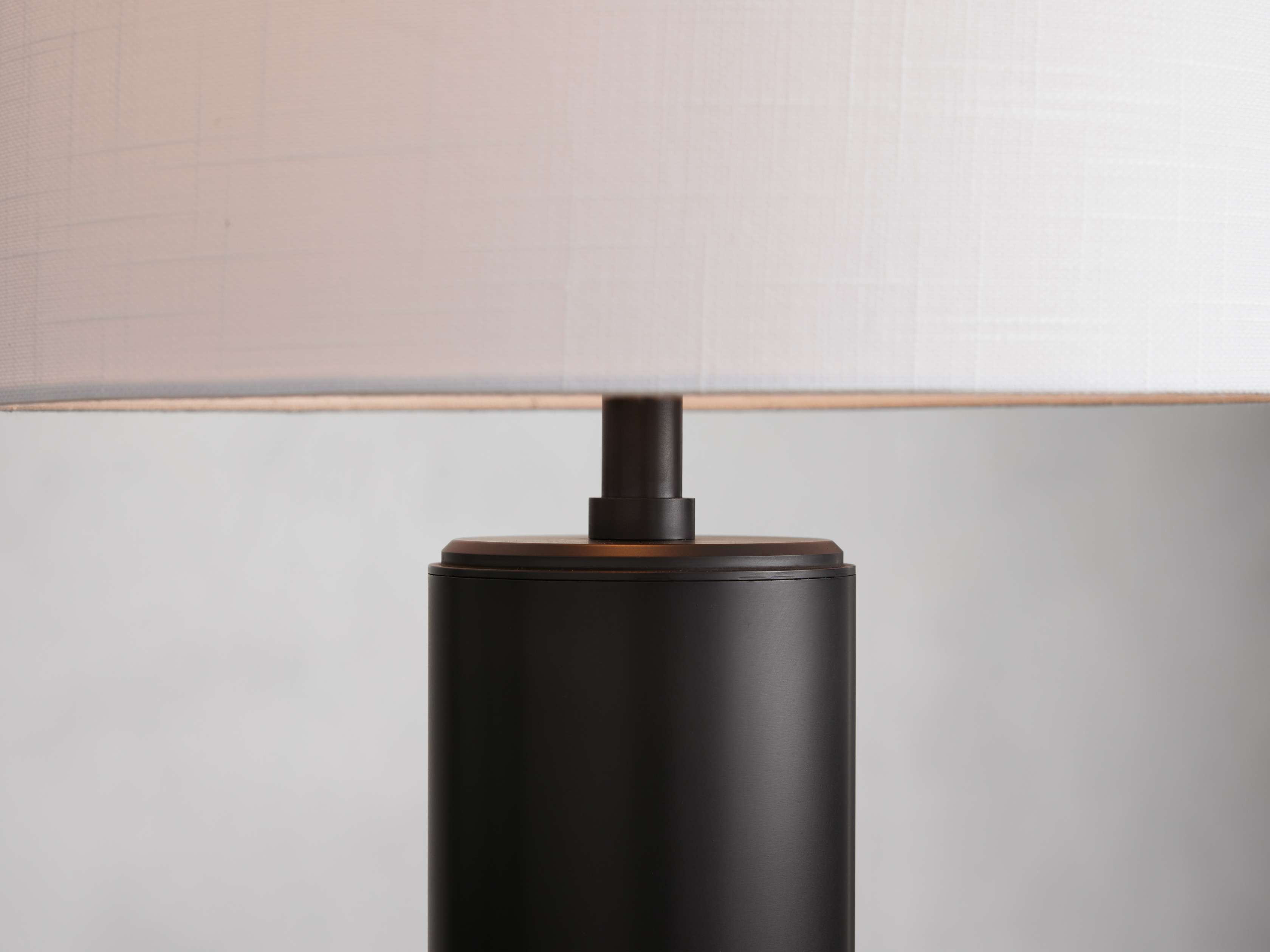 Linden Table Lamp 20'' 31'' - Zonesus