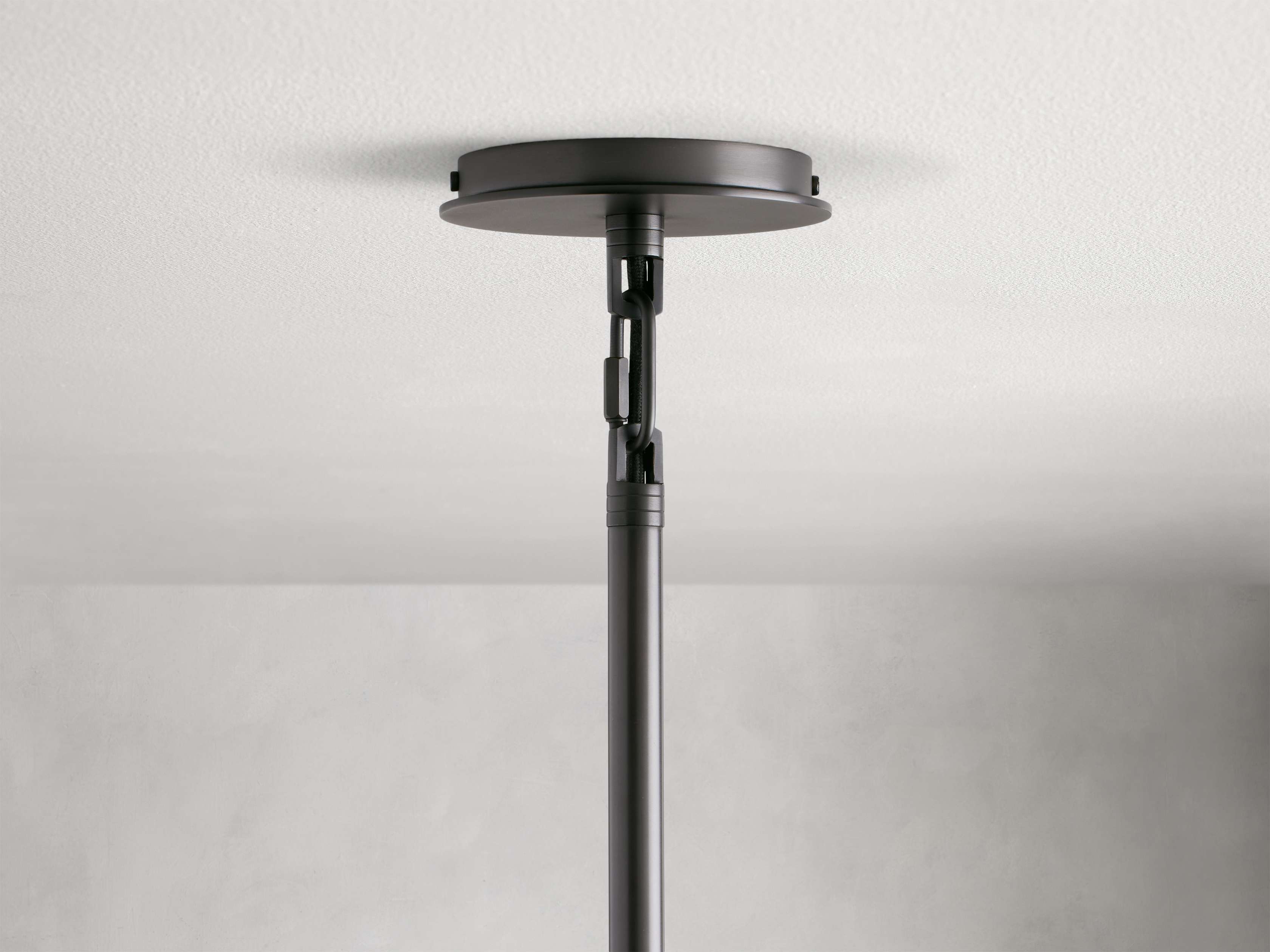 Palladian 18" Outdoor Pendant - Zonesus
