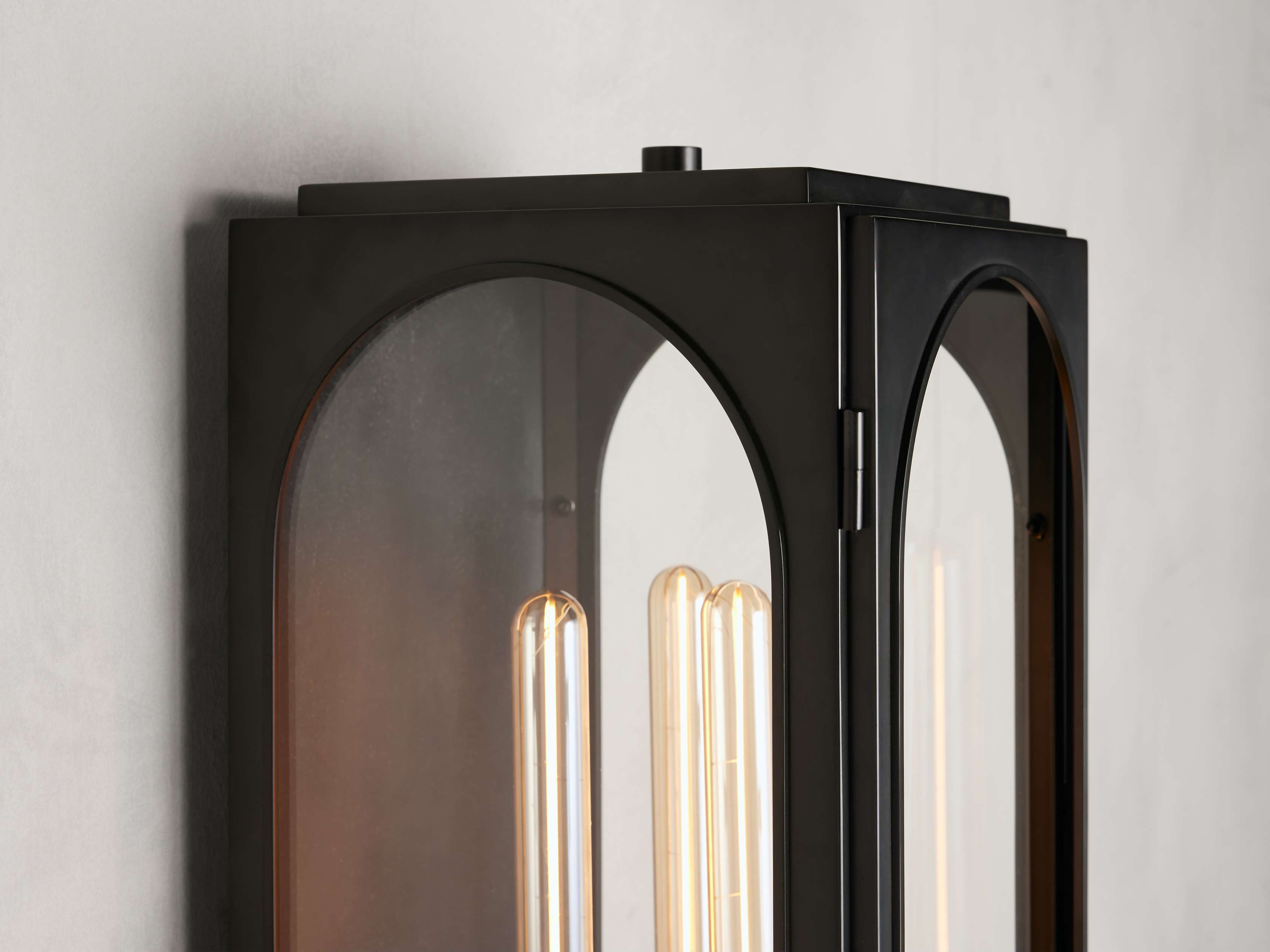 Palladian Outdoor Wall Sconce - Zonesus
