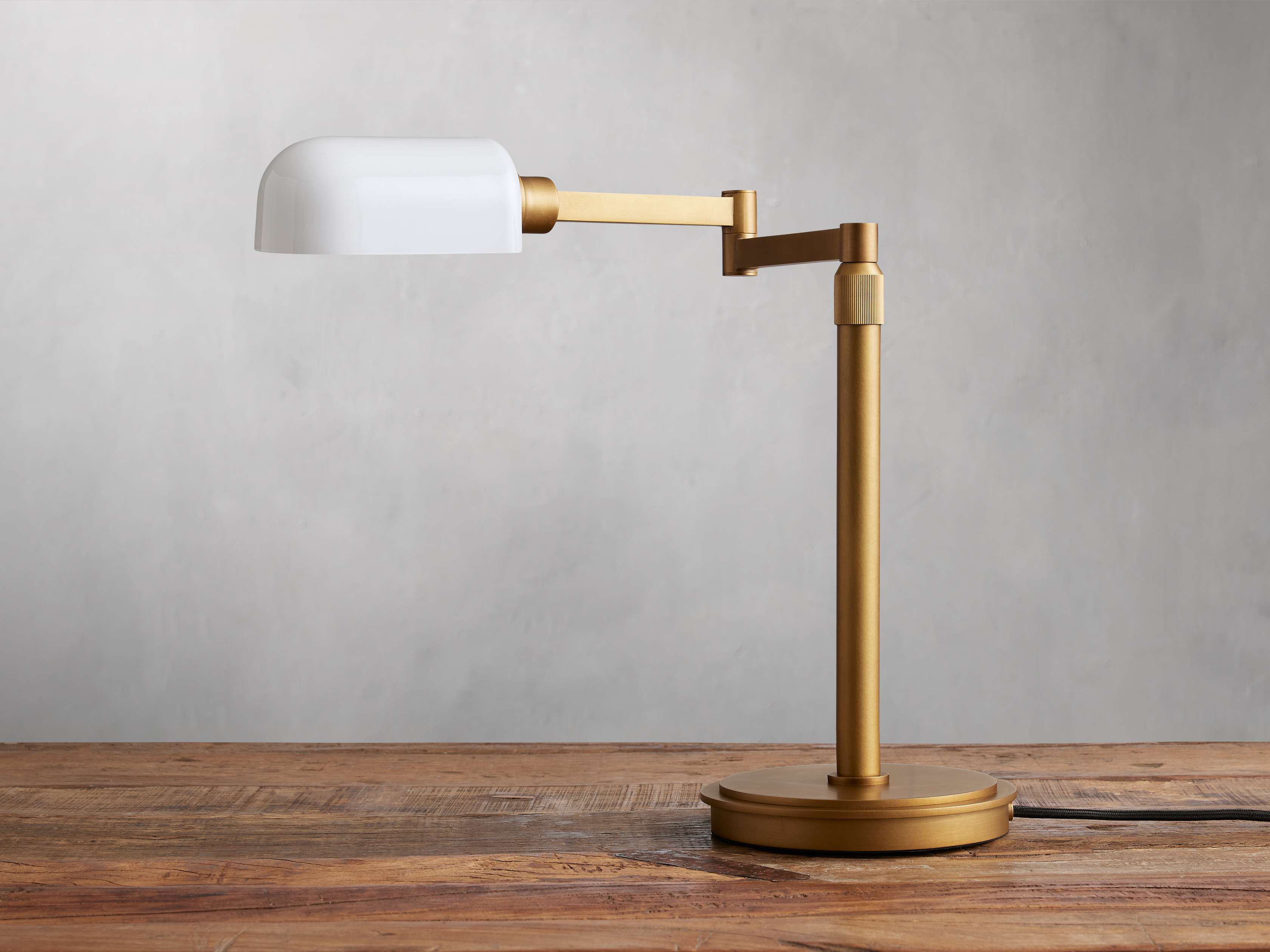 Zayd Swing Arm Table Lamp - Zonesus