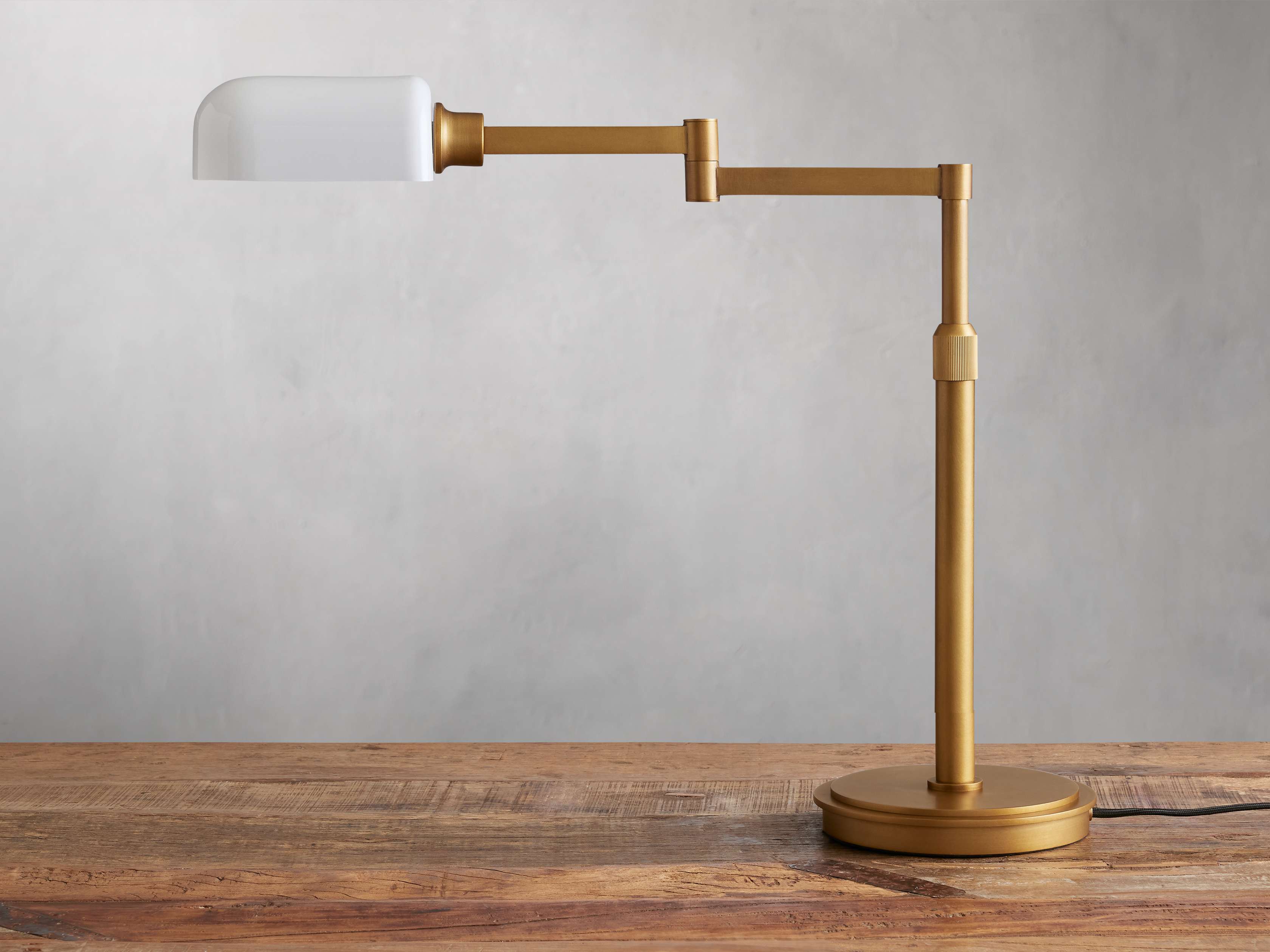 Zayd Swing Arm Table Lamp - Zonesus