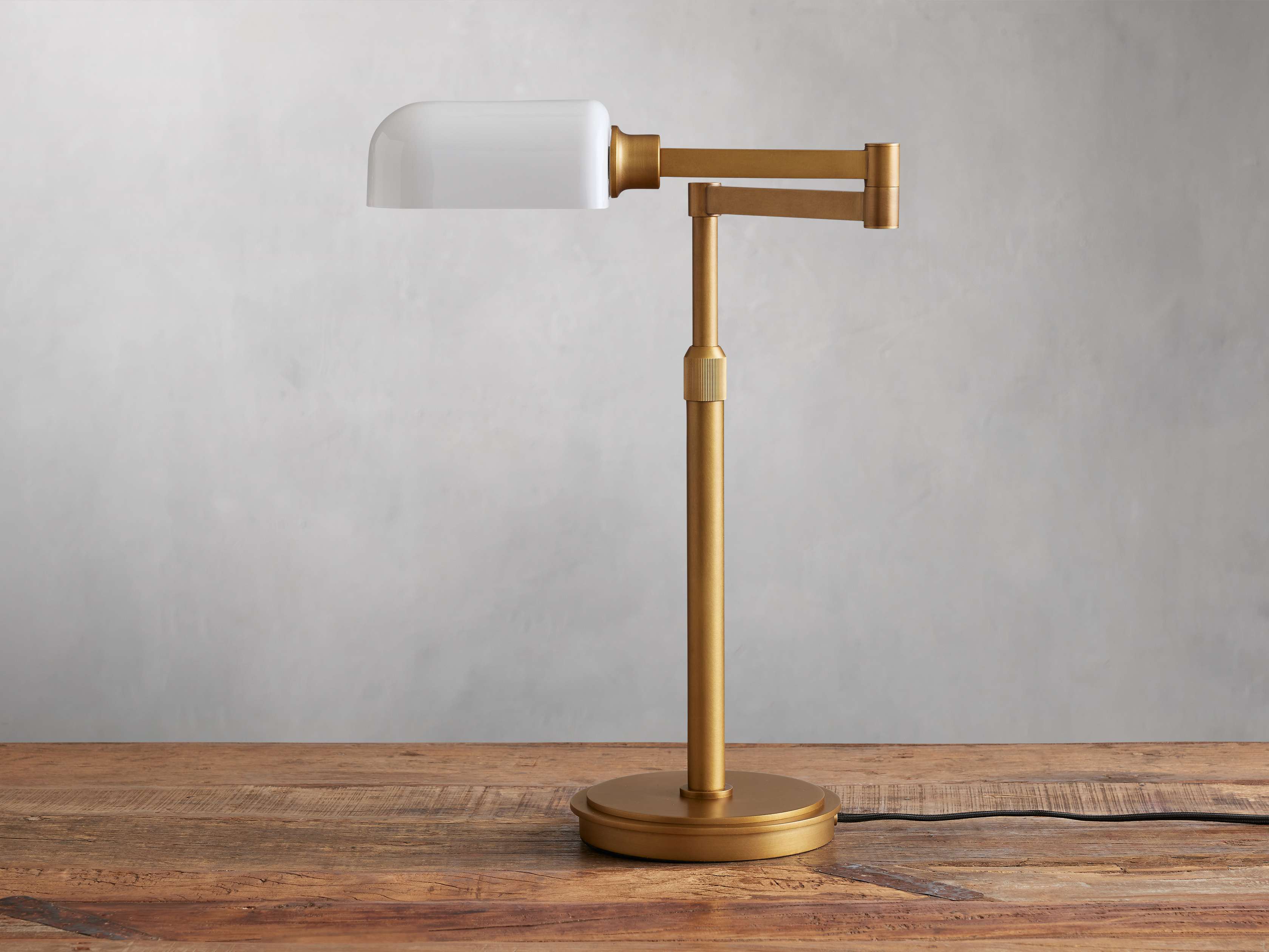 Zayd Swing Arm Table Lamp - Zonesus