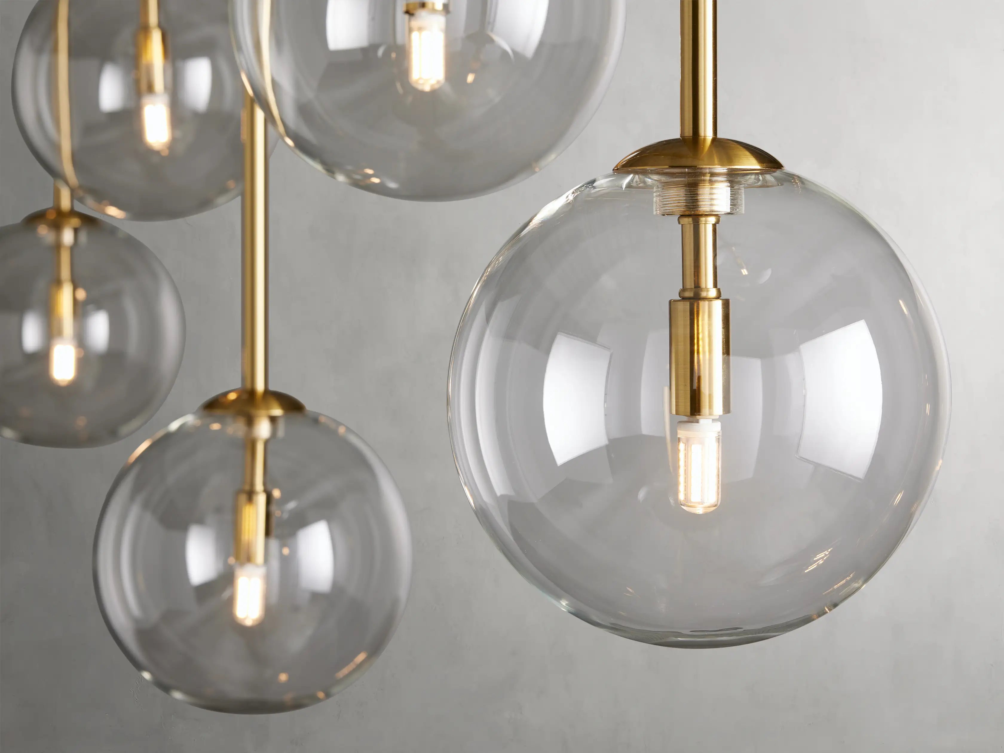Roscoe Linear Chandelier - Zonesus