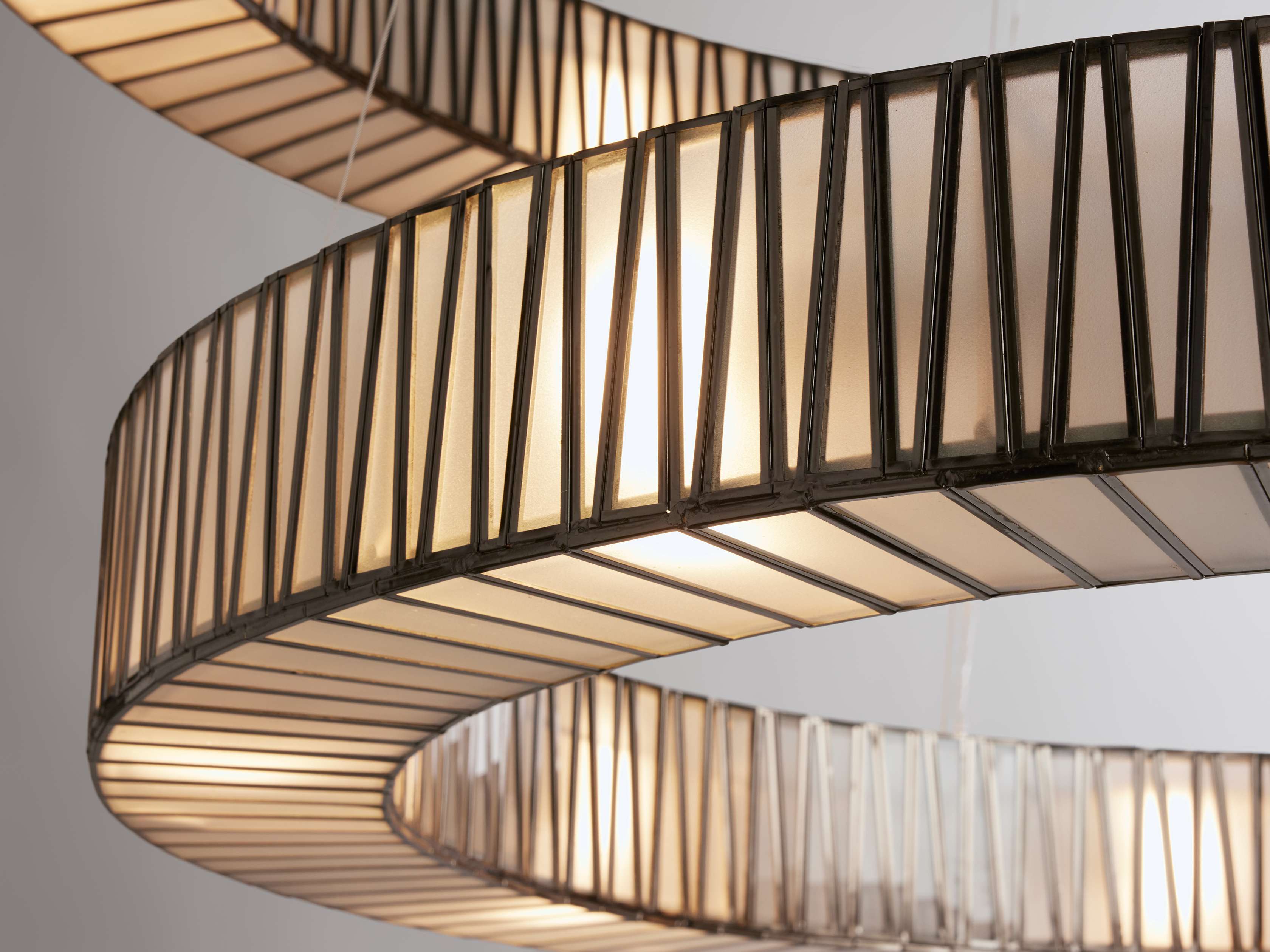 Jeunet 2-Tier Round Chandelier - Zonesus