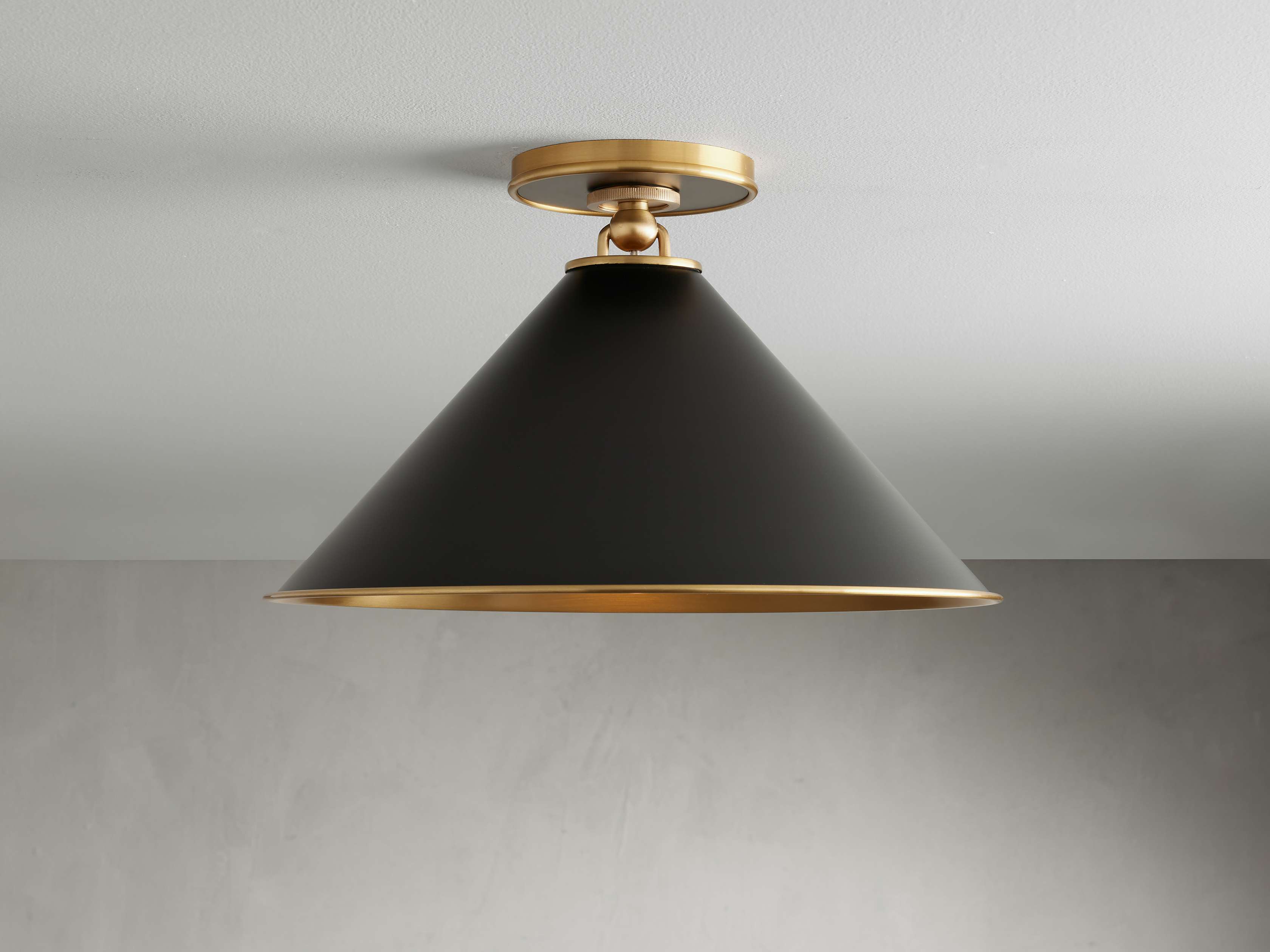 Arno Small Flushmount in Black - Zonesus