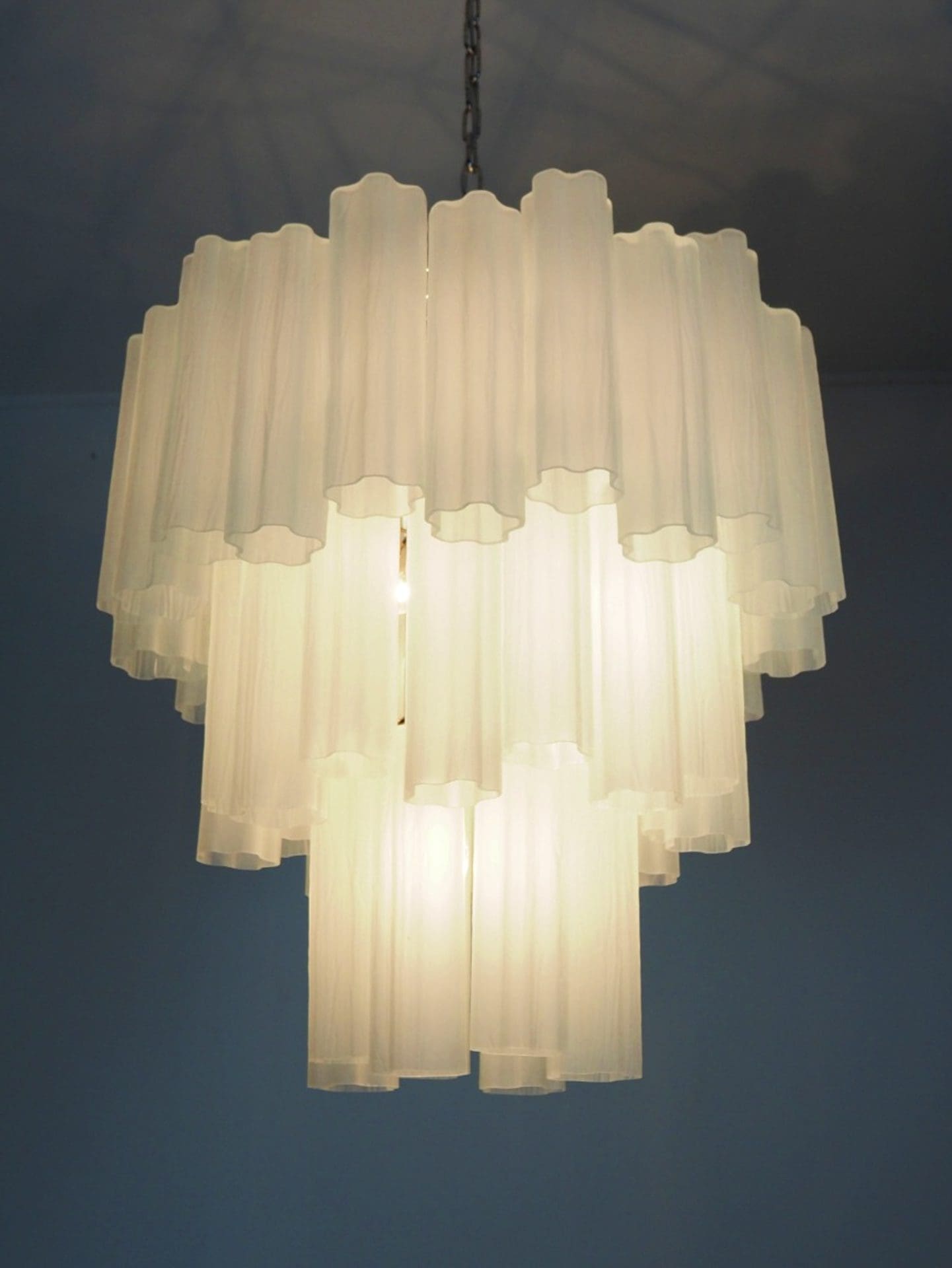 Murano Chandelier – 48 tubes – matte white - Zonesus