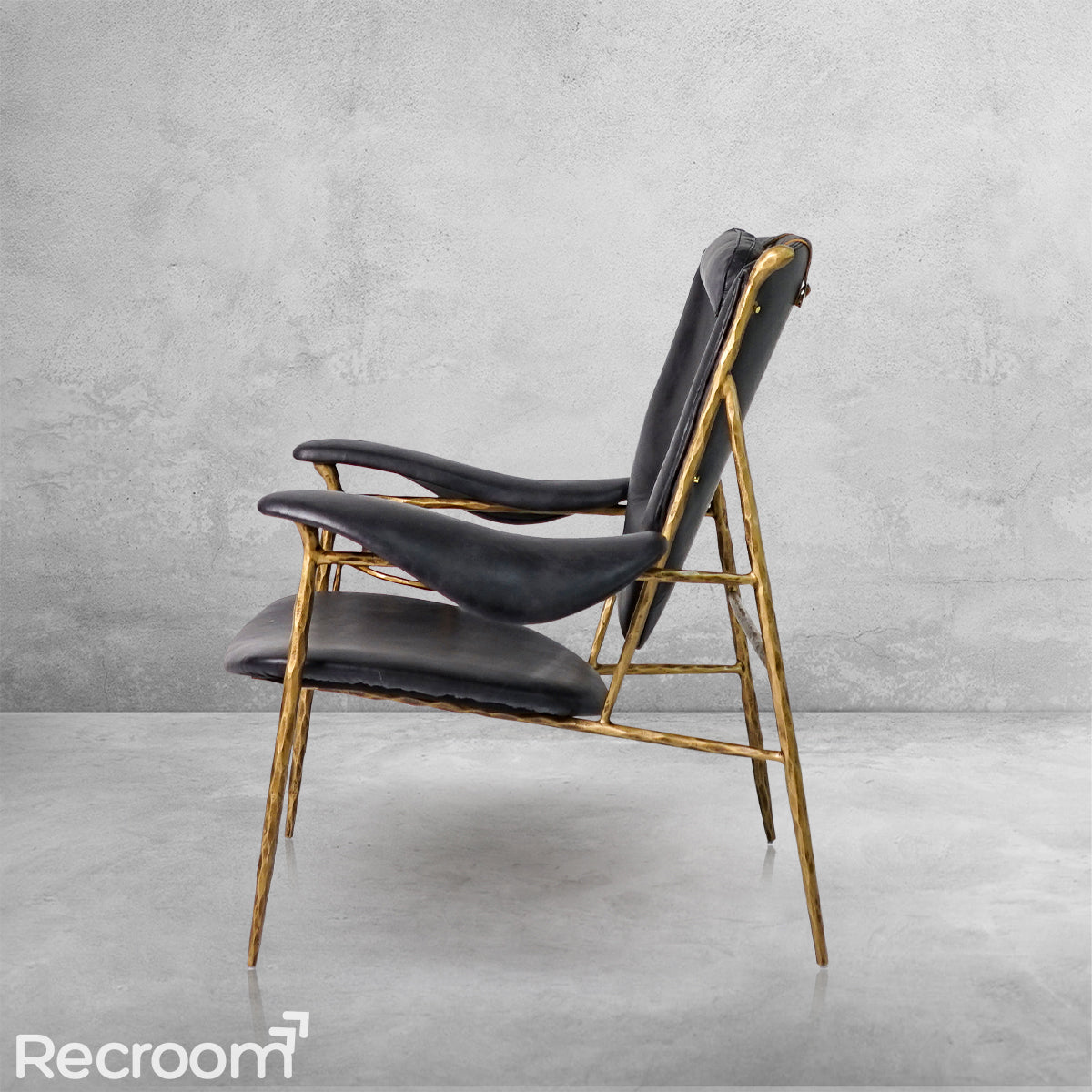 Thaddeo Enamel Wooden Plate Leather Armchair - Zonesus