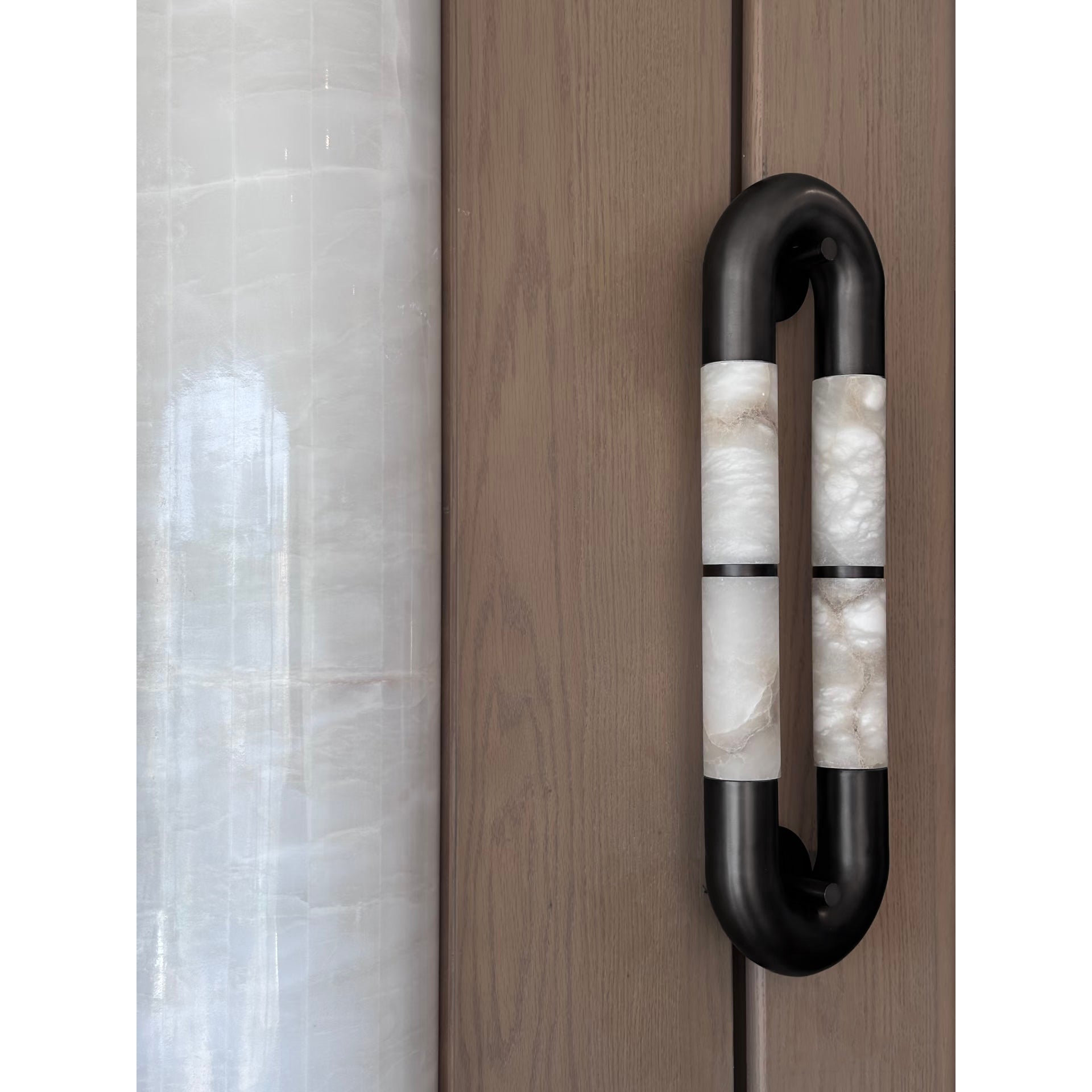 Alabaster Banded KoKo Sconce - Zonesus