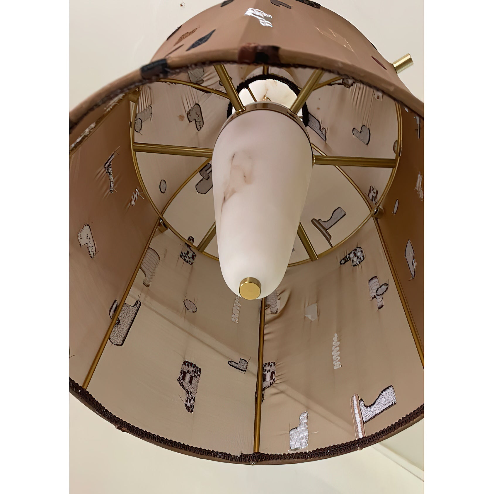 Alabaster Embroidered Pendant Lamp - Zonesus